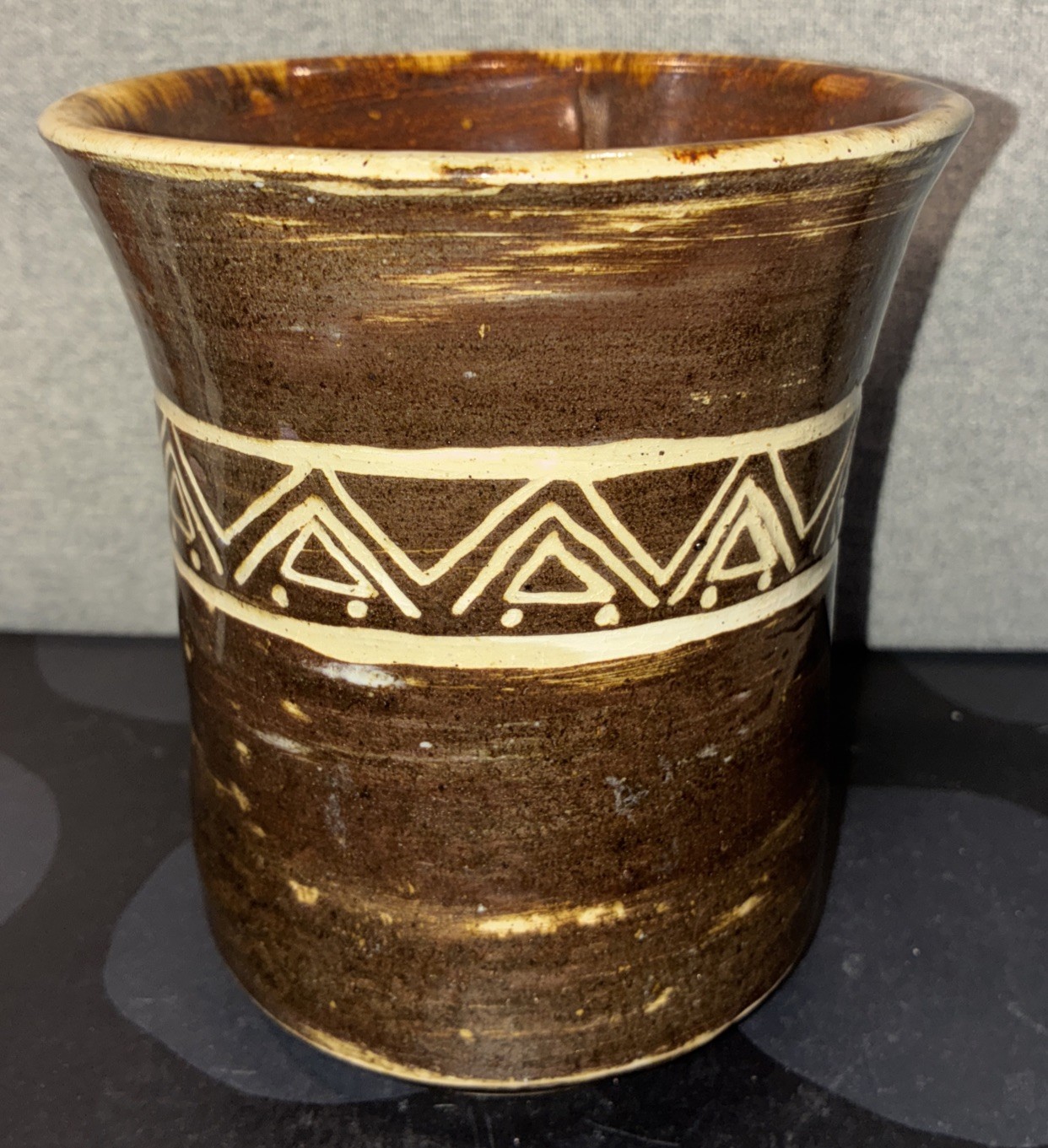 CHIC Studio Art Pottery 5.75”H Vase Signed EICHER Tribal Design Glossy Brown