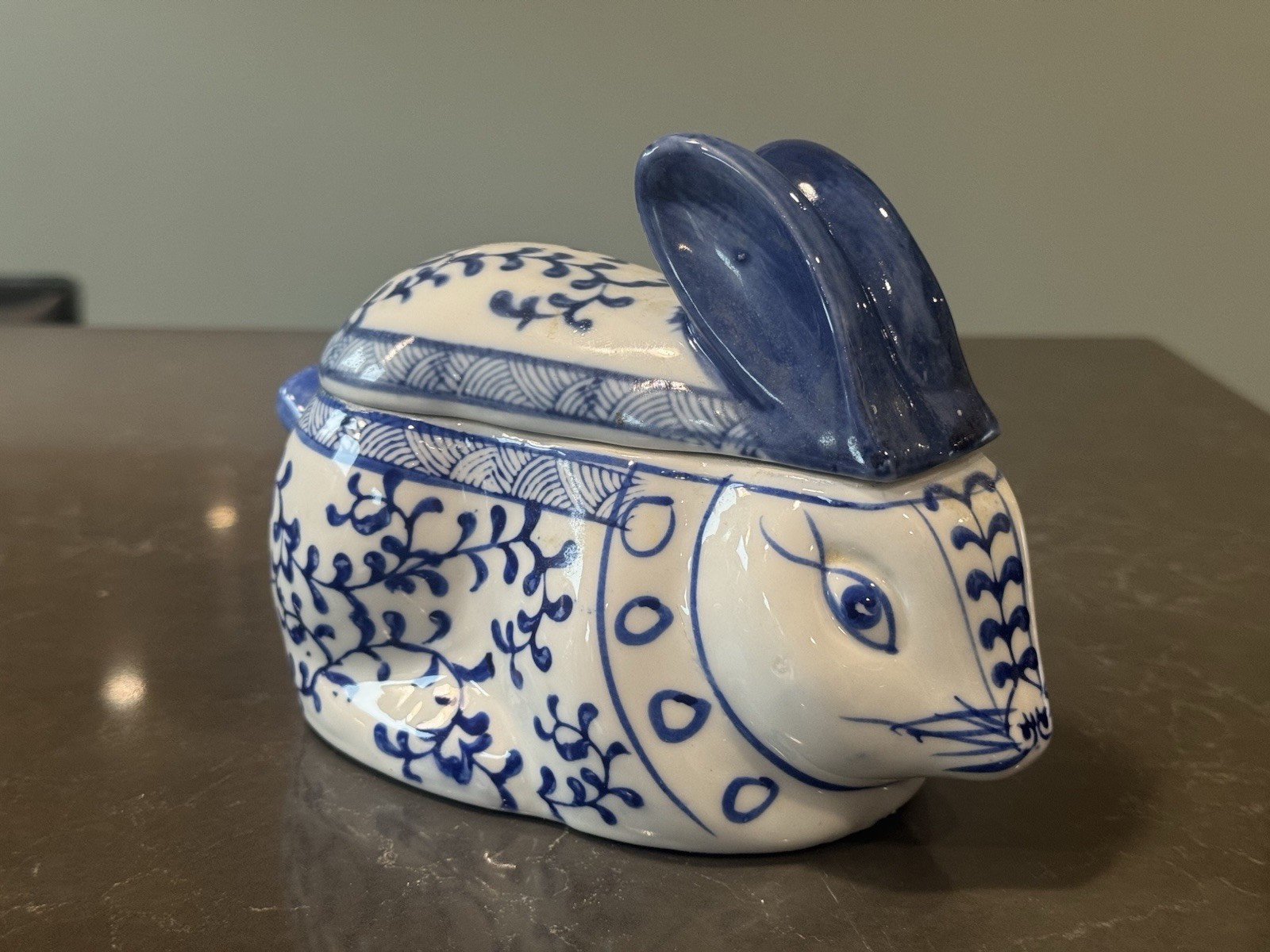 Vintage Ceramic Blue & White Bunny Rabbit Lidded Trinket Box Chinese Delft Style
