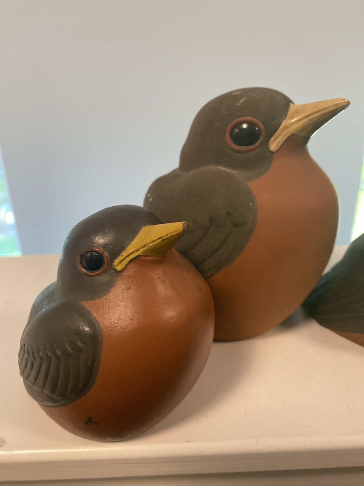 Vintage Set of 3 ROBIN NICODEMUS POTTERY STONE Ebonite BIRD Lable ADORABLE