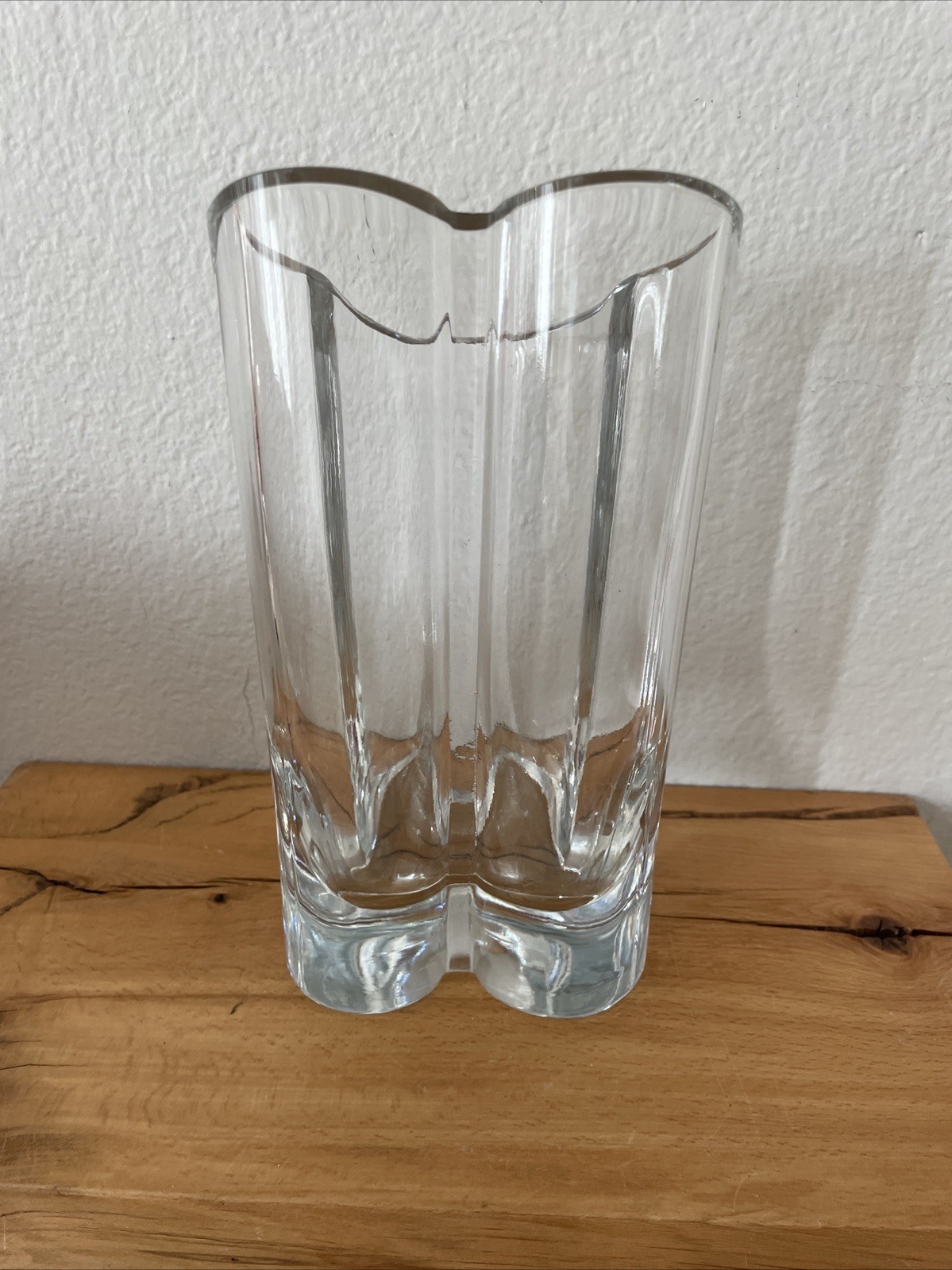 Disney Mickey Mouse Ears Crystal Glass Vase 8 3/4” Tall Made in Turkey Retired