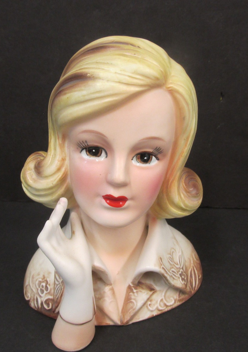 624 lefton 6 ” blonde LADY HEAD VASE MATTE BROWN JACKET LEFTON RED GOLD LABEL