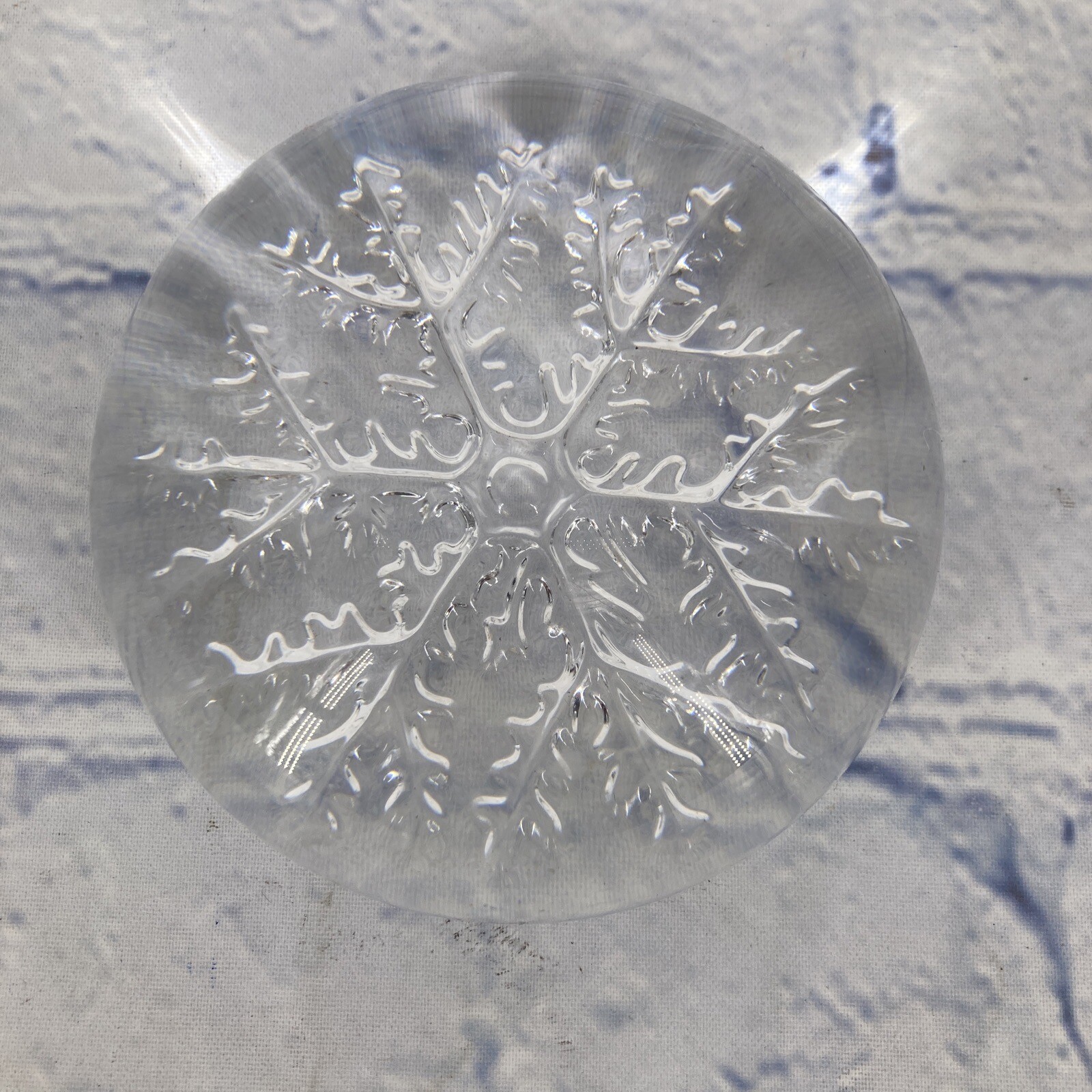 Clear Glass Snowflake Paperweight Etched Flat Bottom 3 1/2 Inch Diameter