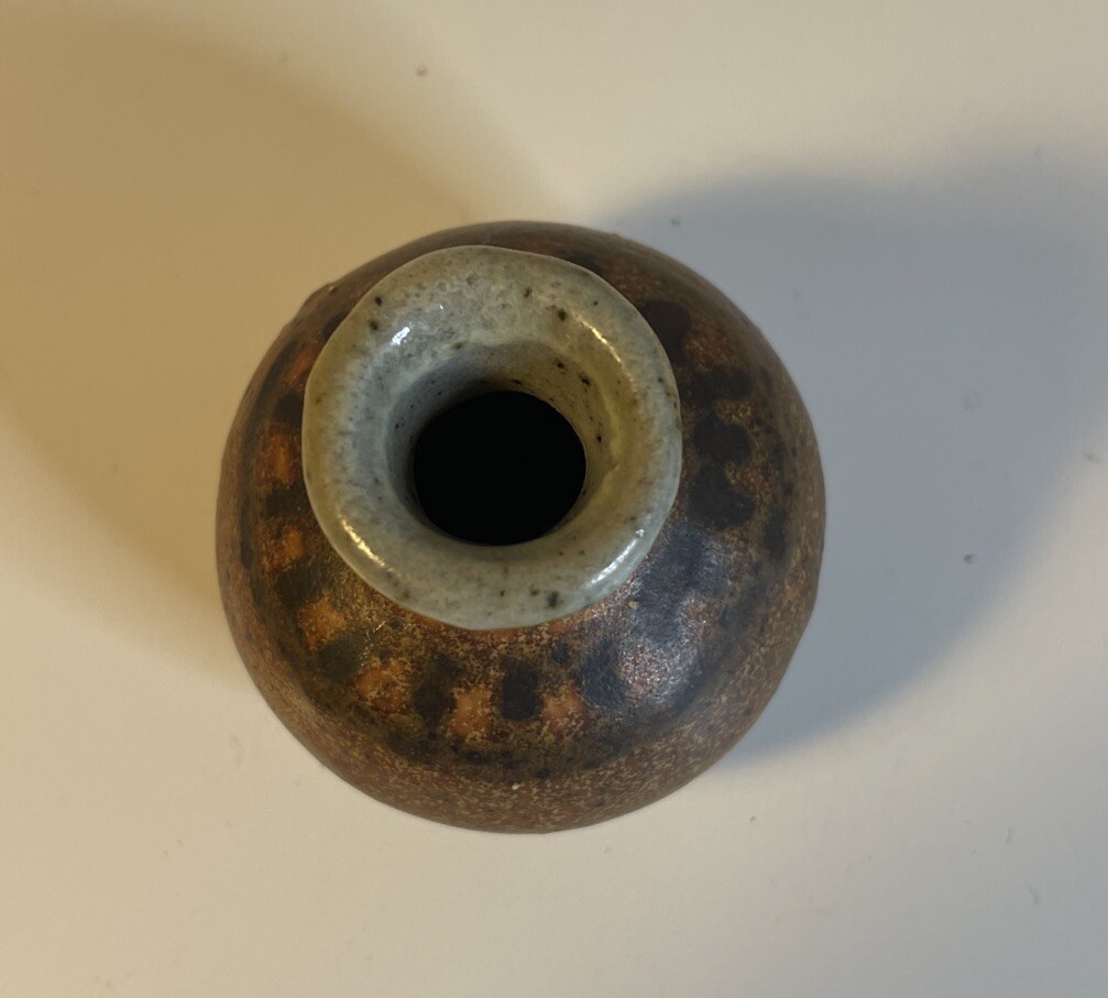 Vtg 1983 Clay Art Pottery Vase Pot Brown Matte Finish Signed 2.25 Inches Tall