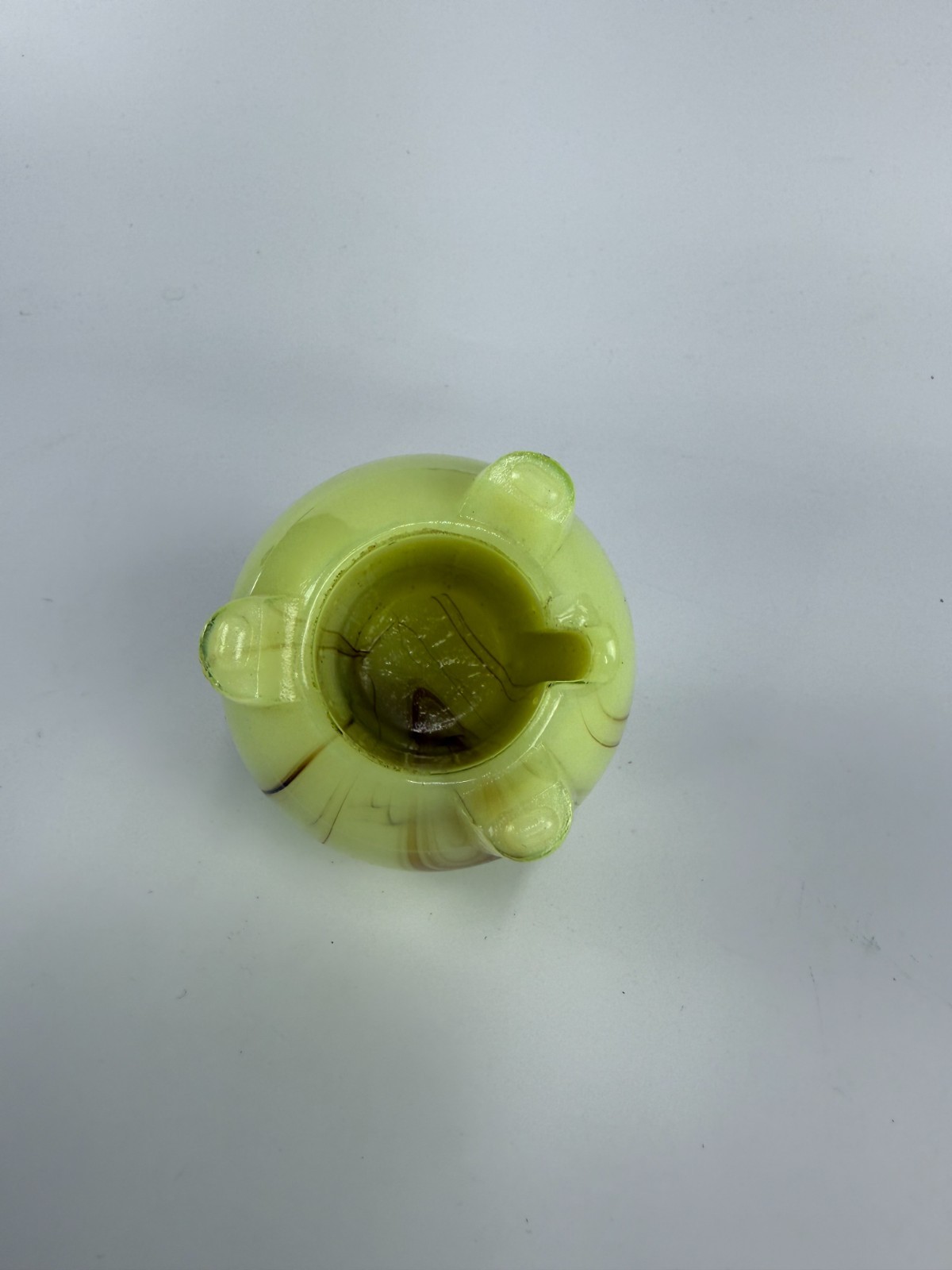 Vtg 1930s Akro Agate Slag Glass 2.8″ UV Reactive Paperweight Lighter w/Plate