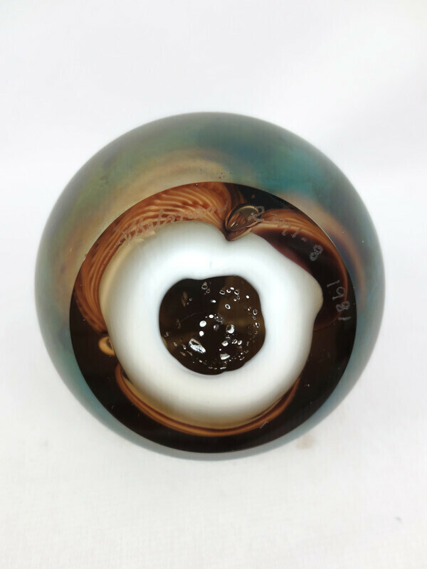 1981 Stuart Abelman Mountain Star Moon Paperweight Iridescent Art Glass Signed