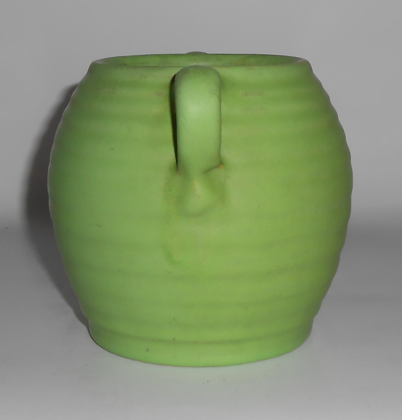 EARLY Camark Art Pottery #542 Matte Chartreuse Wheel Thrown Vase