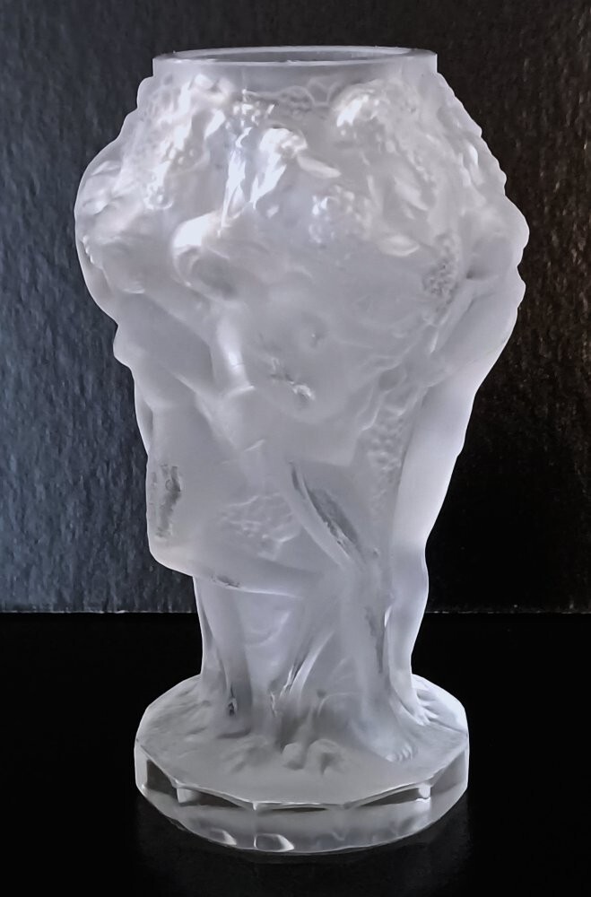 Art Deco Bohemian Frosted Glass Desna Nude Schlevogt Hoffmann Bacchantes Vase