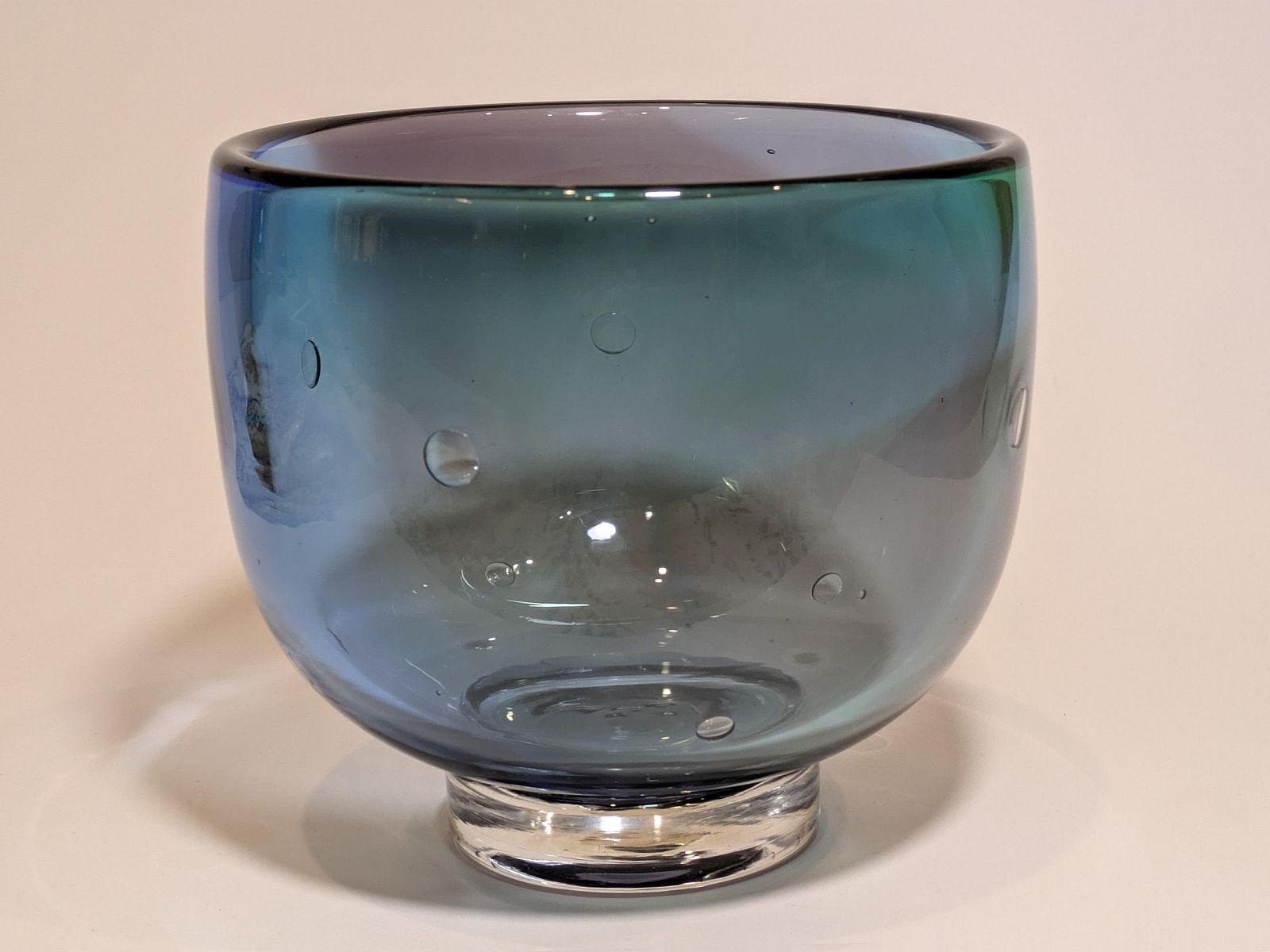Signed Ole & Marie Hoglund Purple & Green Glass Bowl — NZ Studio Glass Artists