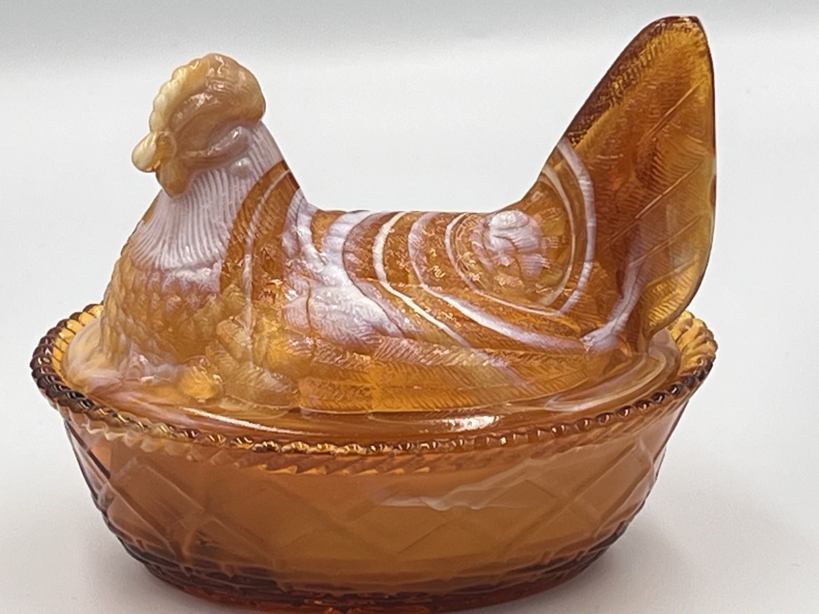 Rosso Westmoreland Carmel & White Slag Art Glass HenOn Nest Vintage !LAST ONE!