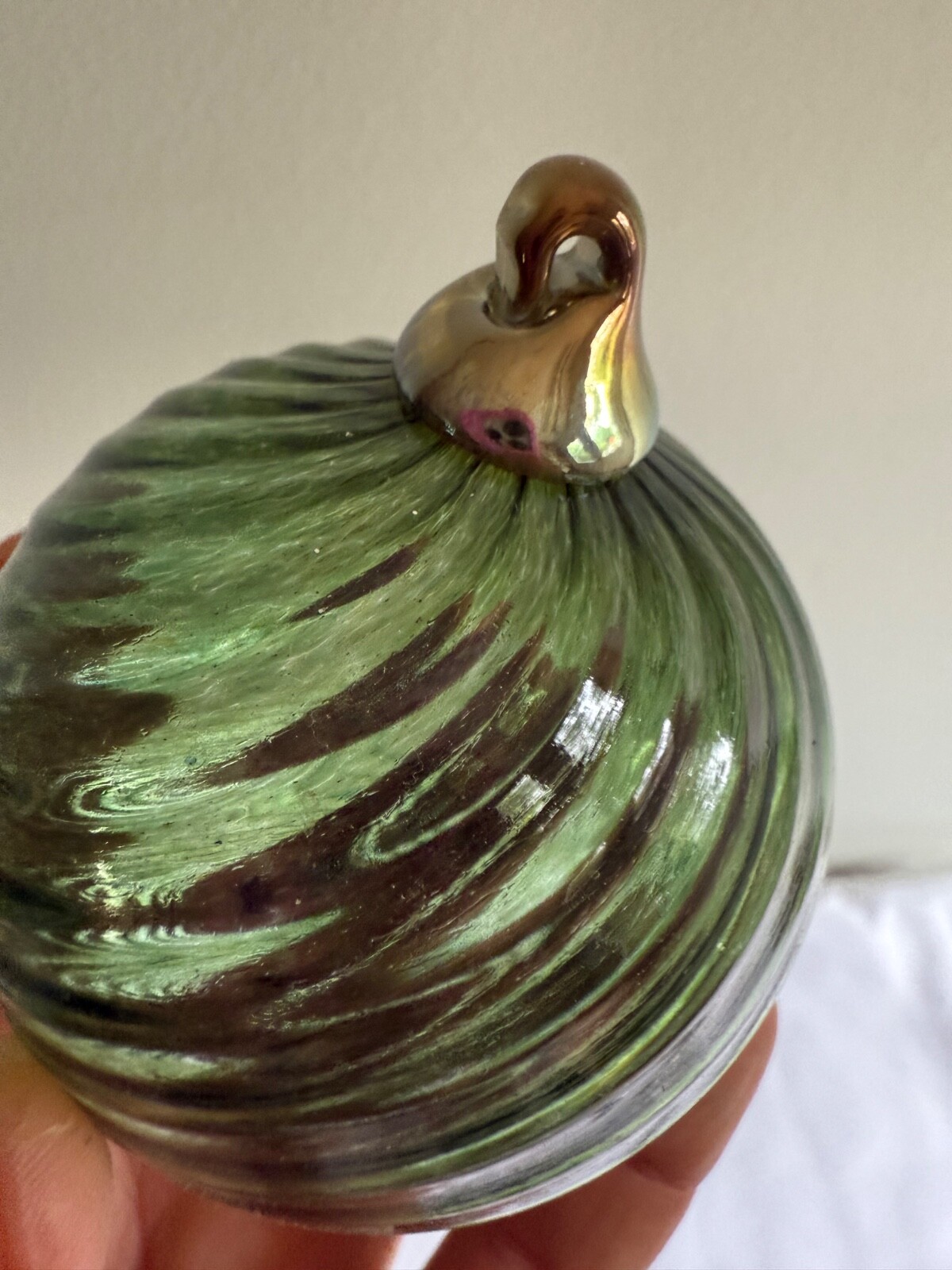 Hand Blown Art Glass Ball approx. 4” Suncatcher Green Artisan Glass ornament