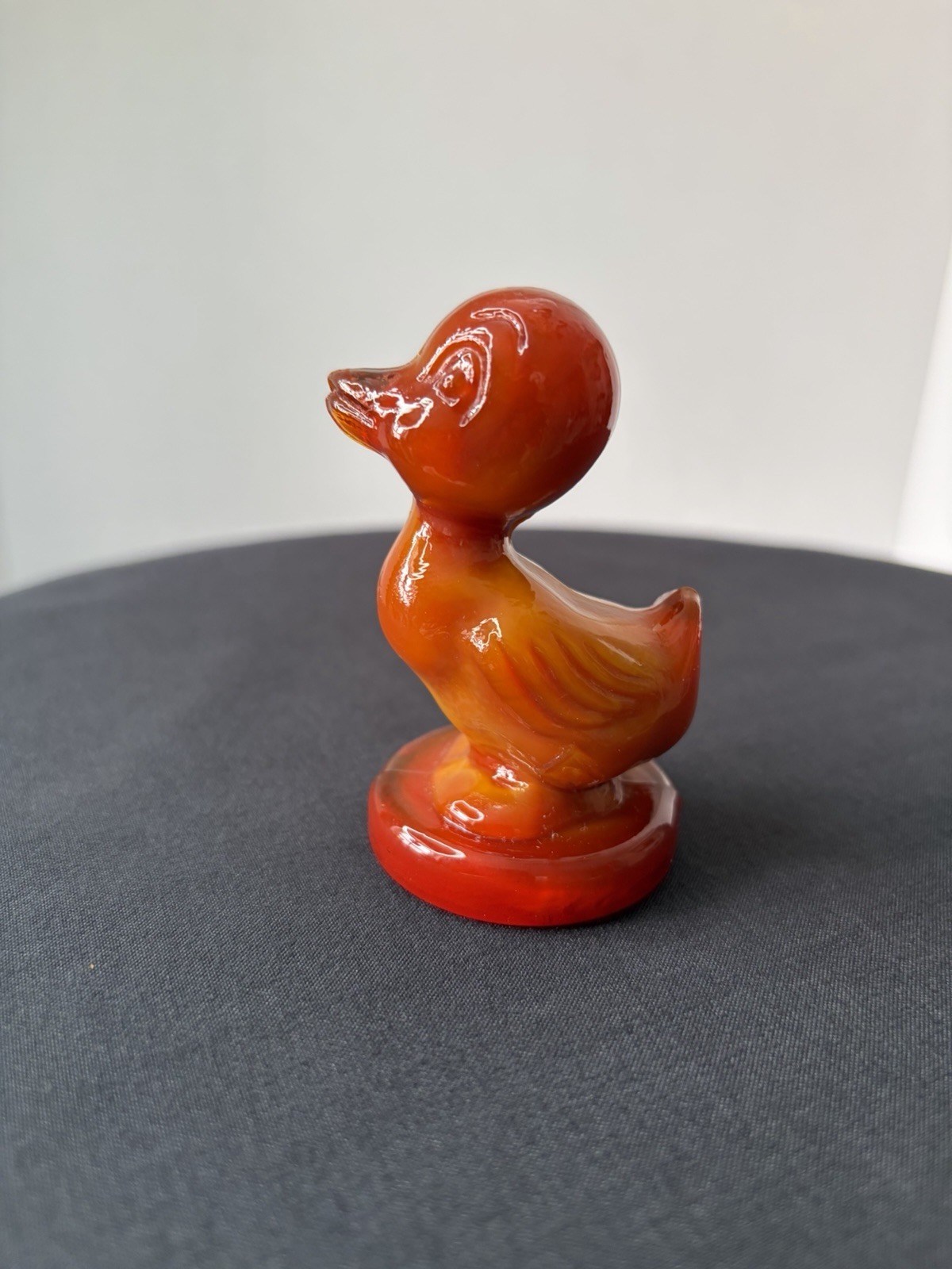 Debbie The Duck Boyd Glass UV Glow Excellent Condition 3” Tall Red Orange