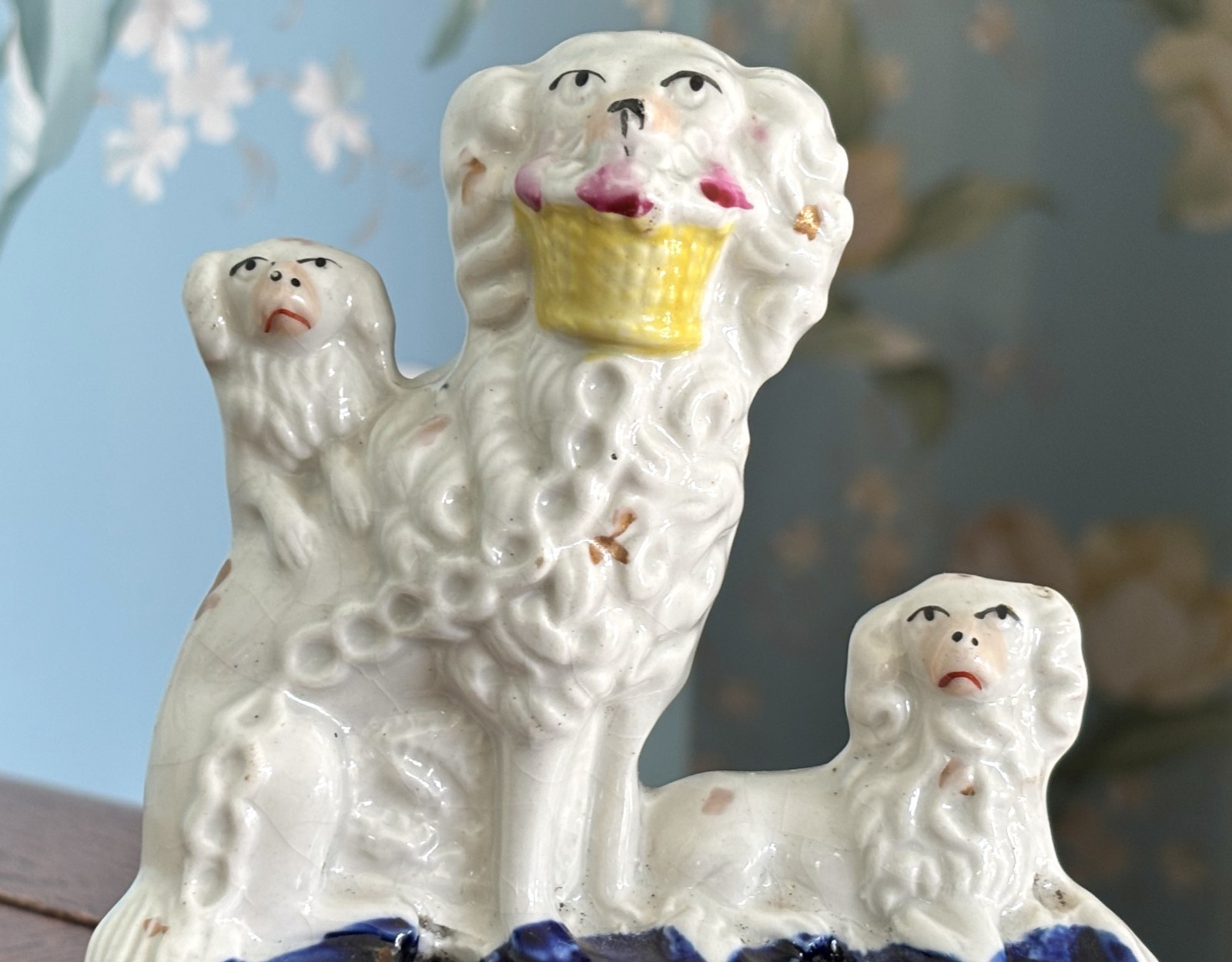 C1860 Victorian Staffordshire Spaniel With Pups Inkwell