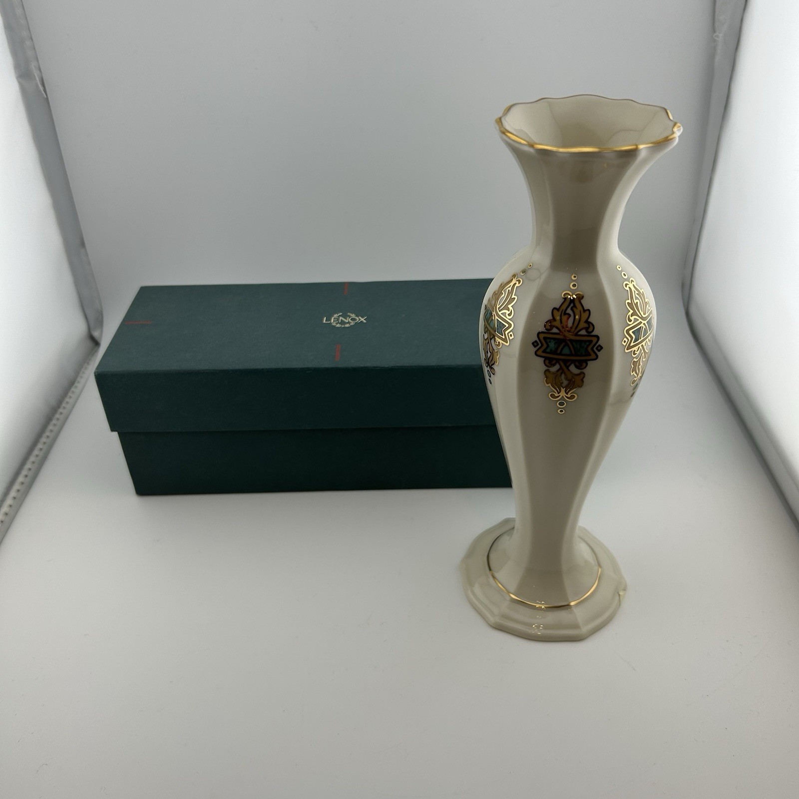 Lenox Catalan 8” Bud Vase Ivory Porcelain Gold Teal Trim Classic USA NEW W/BOX