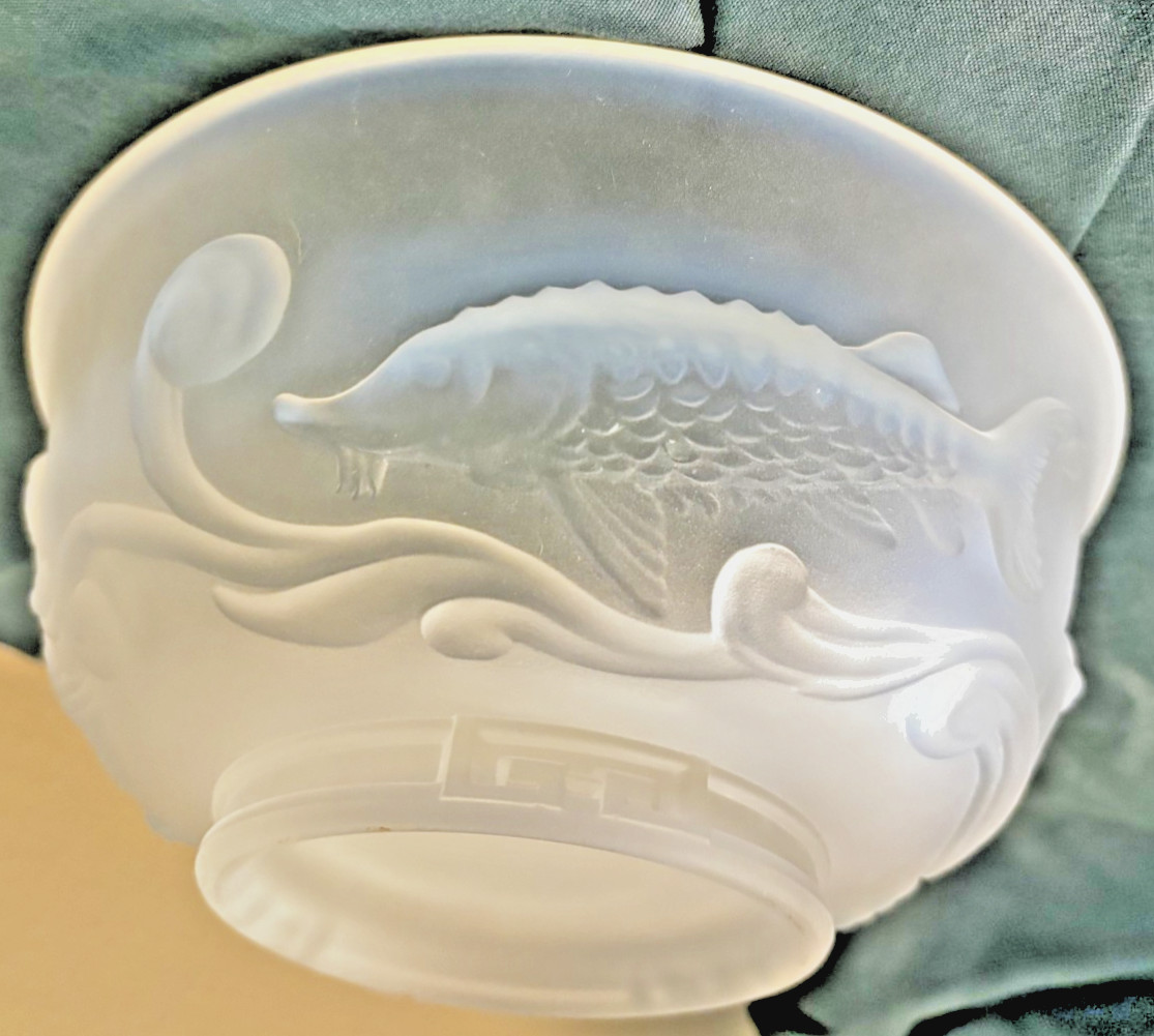 Fenton French Opalescent Iridescent Glass Atlantis Sturgeon Koi Fish Carp Bowl