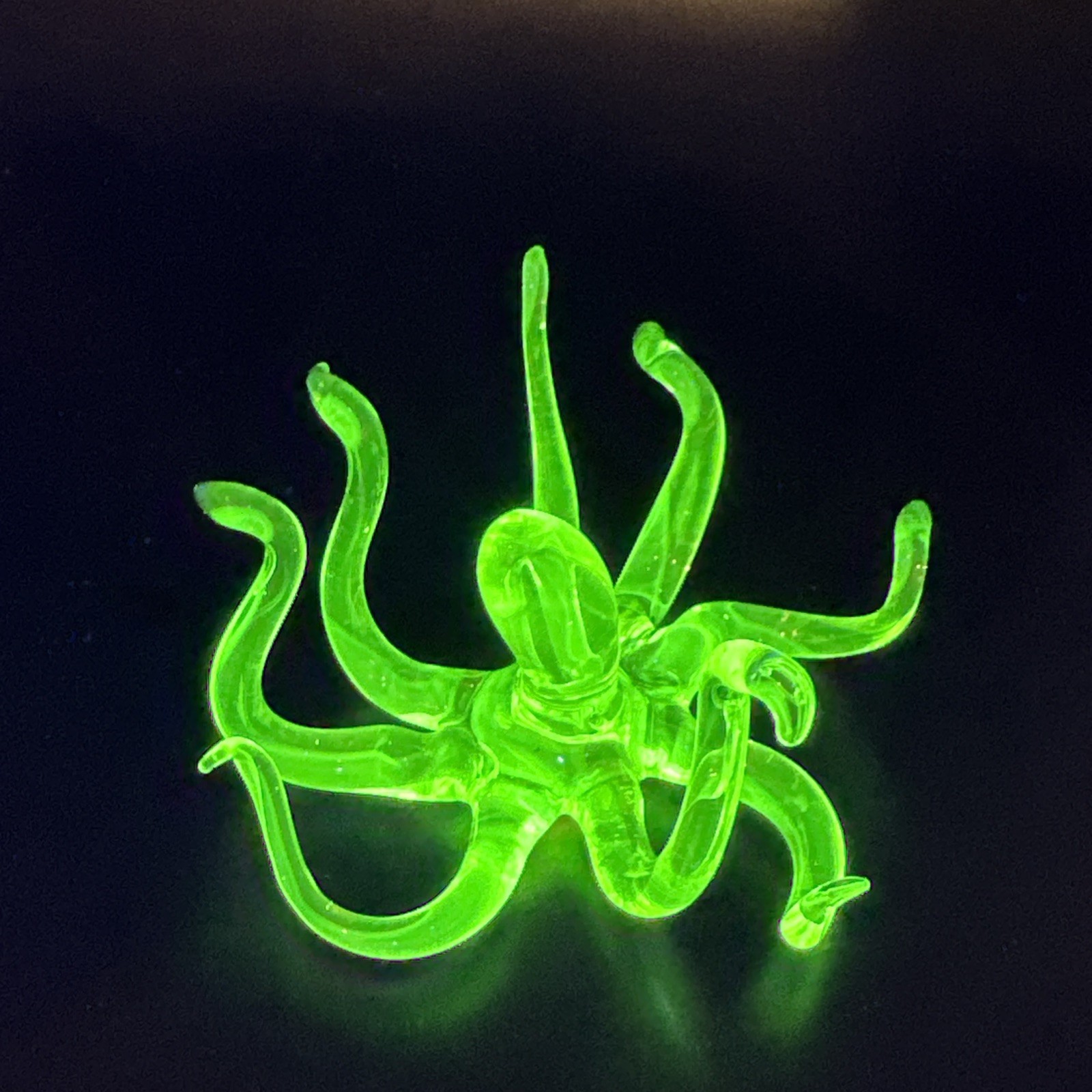 Handblown Uranium Glass Art Octopus Figurine UV Reactive Green Sculpture Boro