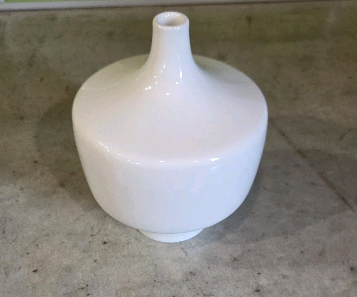 Rare Original KPM Berlin Porcelain Vase – Spindle Vase Design by Hubert Griemer