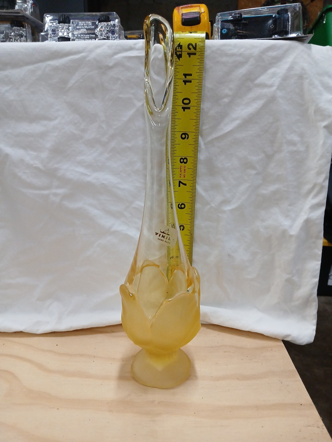 Mid Century Modern VIKING glass SWUNG GLASS VASE w ORIGINAL LABEL Cabbage Leaf