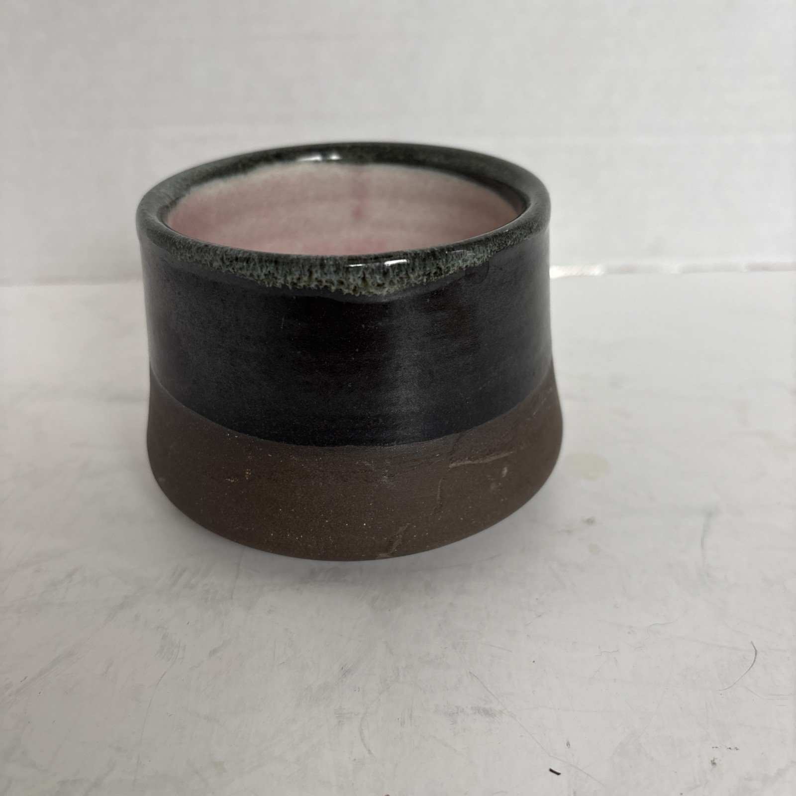 Small hand thrown Handmade pot / planter / trinket dish Glazed 2.75″ tall 3″ dia