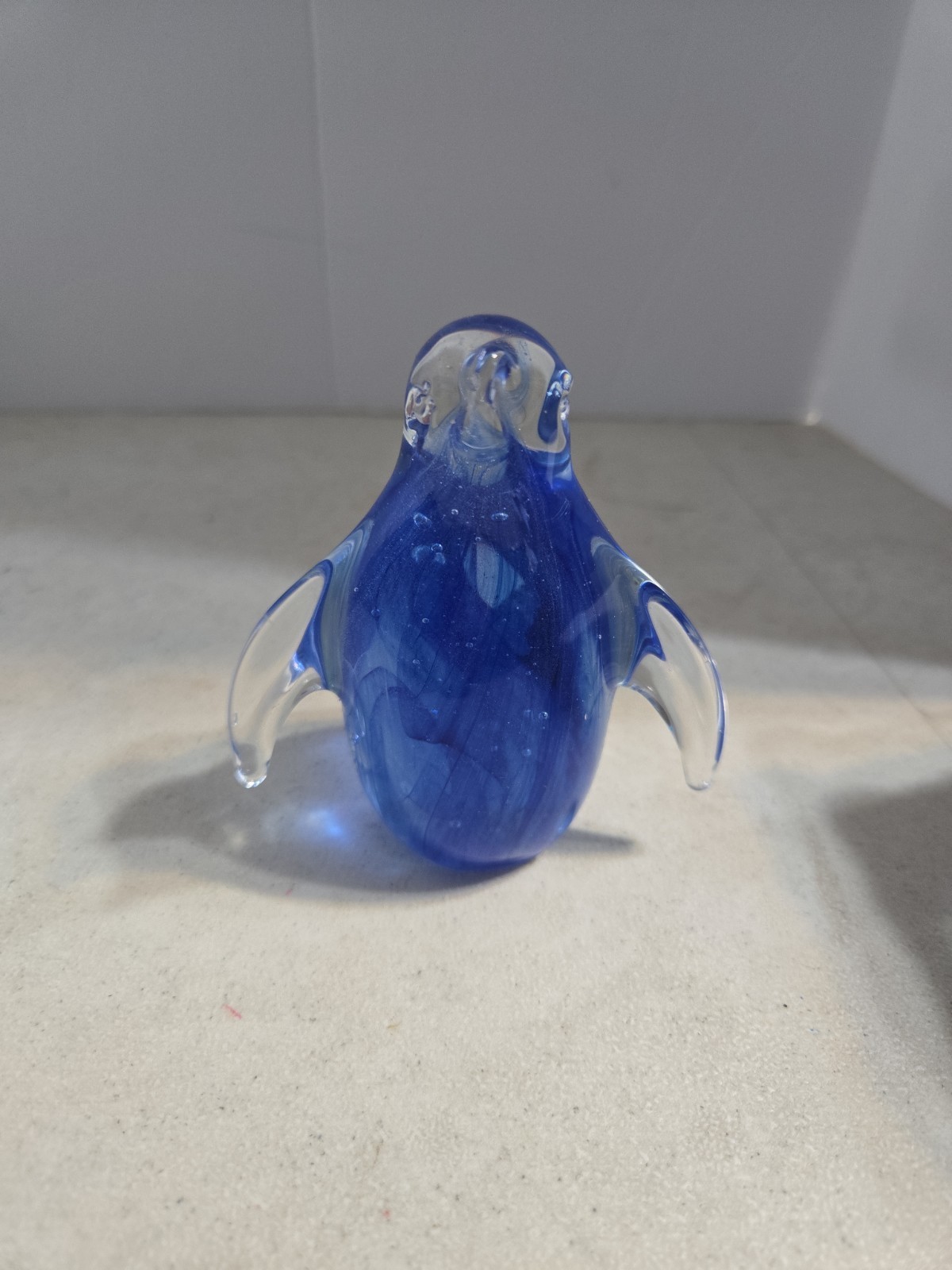 VTG Dynasty Gallery Art Glass Penguin Clear Blue Figurine Paper Weight