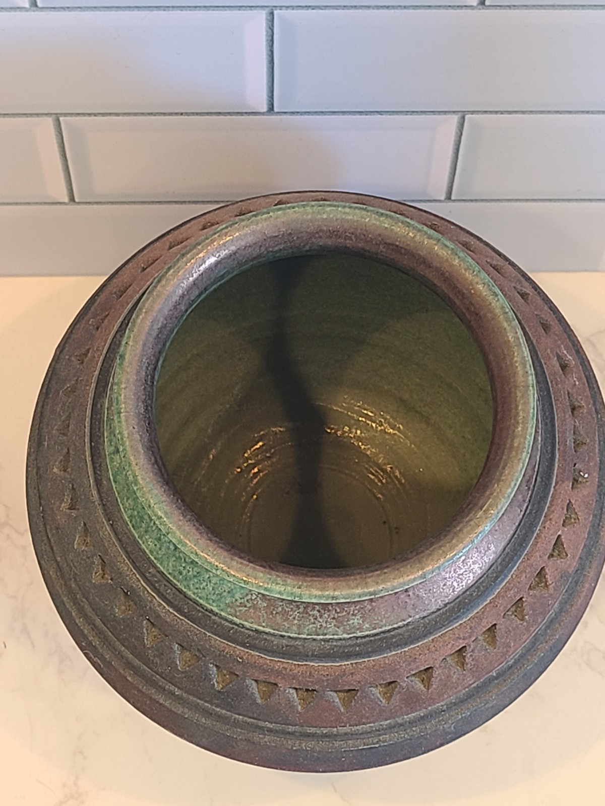 John Melkonian Raku Studio Pottery Vase Incised Triangle Design Signed 2010 EUC