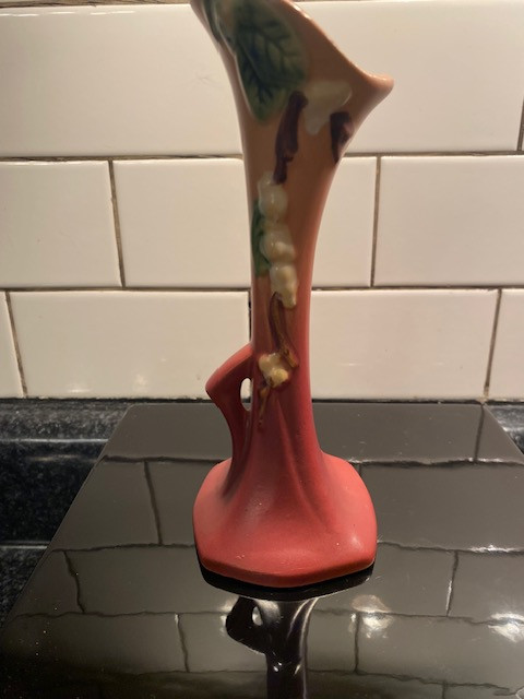 Vintage Roseville Pottery “Snowberry” Bud Vase Dusty Rose and Peach/Pink 7.5 in