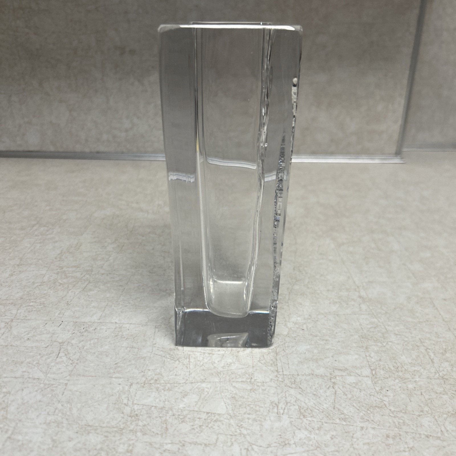 MONUMENTAL LARGE DAUM FRANCE CRYSTAL TEXTURED DEEP CUT VASE