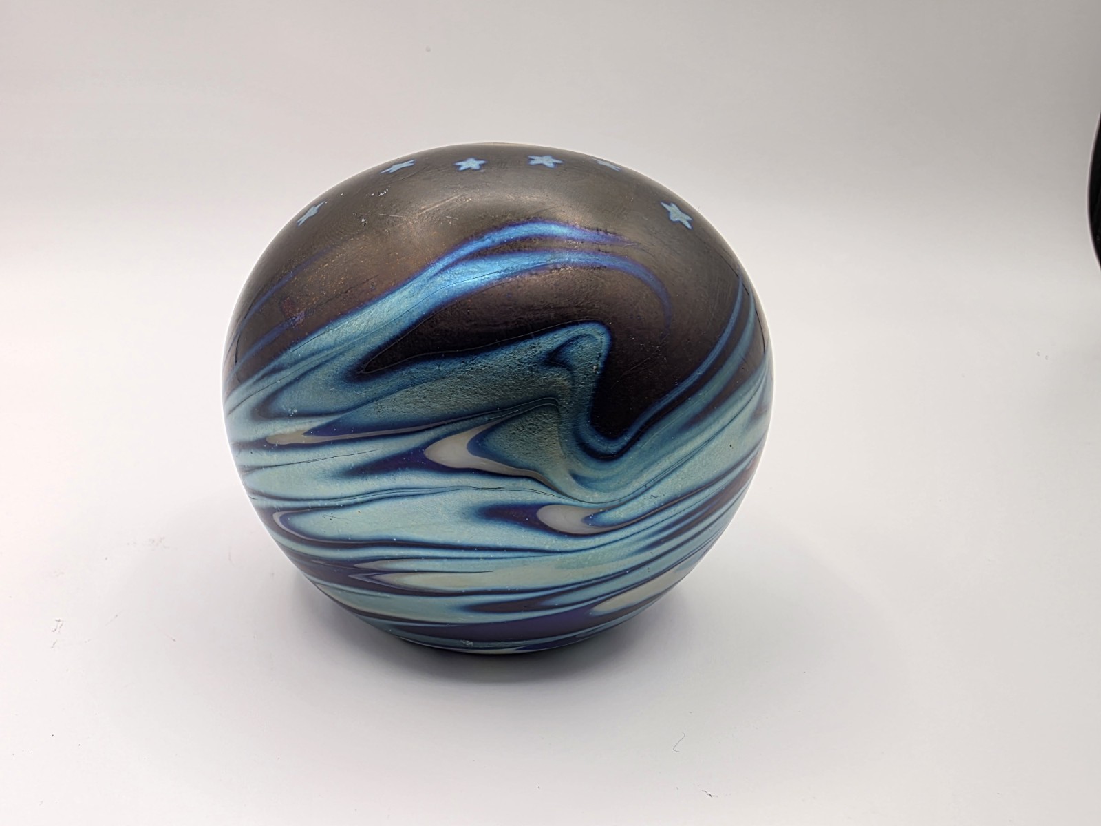 1987 Lundberg Studios Starry Night Moon & Waves Glass Paperweight