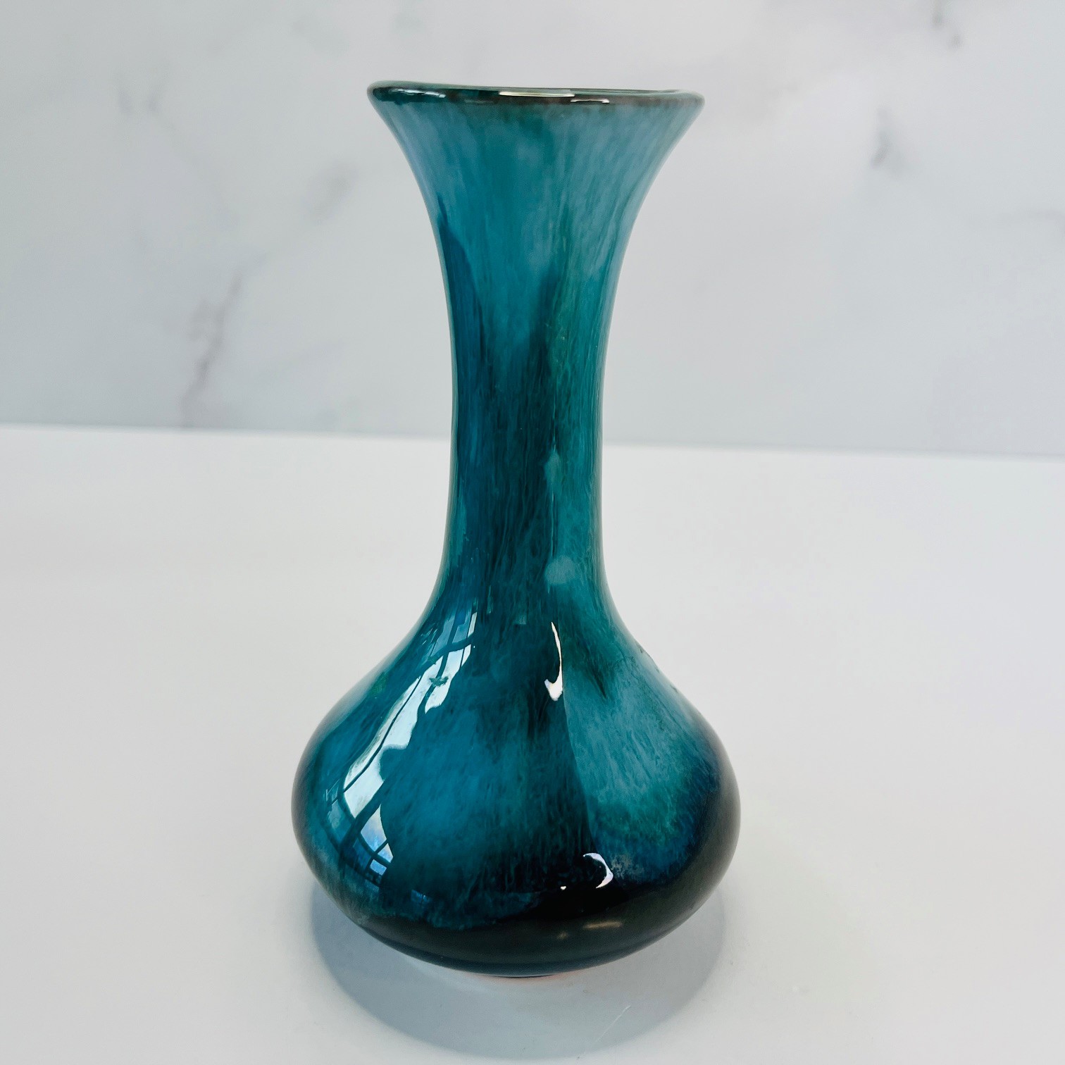 💠 Blue Mountain Pottery Canada Bud Vase Blue Green Drip Glaze 5 5/8”