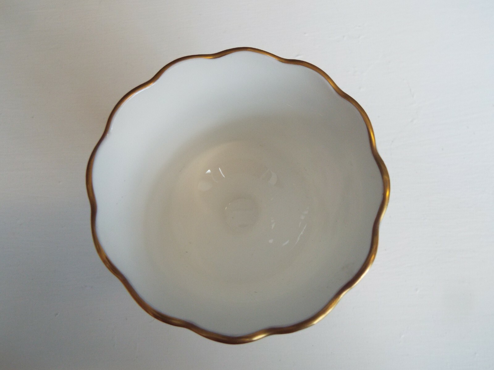 ANTIQUE VINTAGE ROYAL WORCESTER ROSE FLORAL PORCELAIN CHINA GOBLET VASE