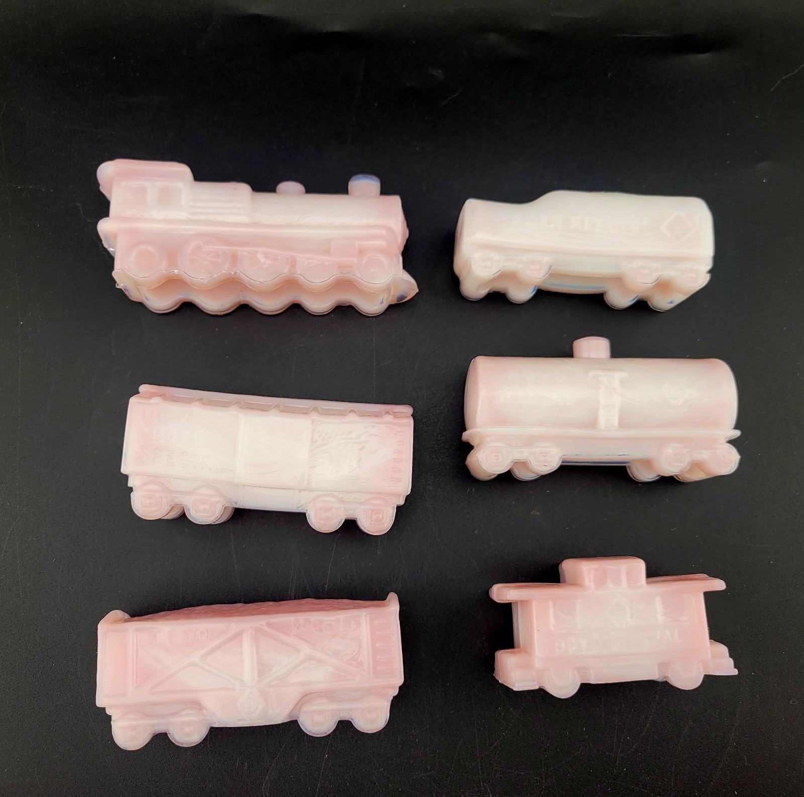 Boyds Special Opaque Pink Glass Christmas Train Handpainted Numbered In Box