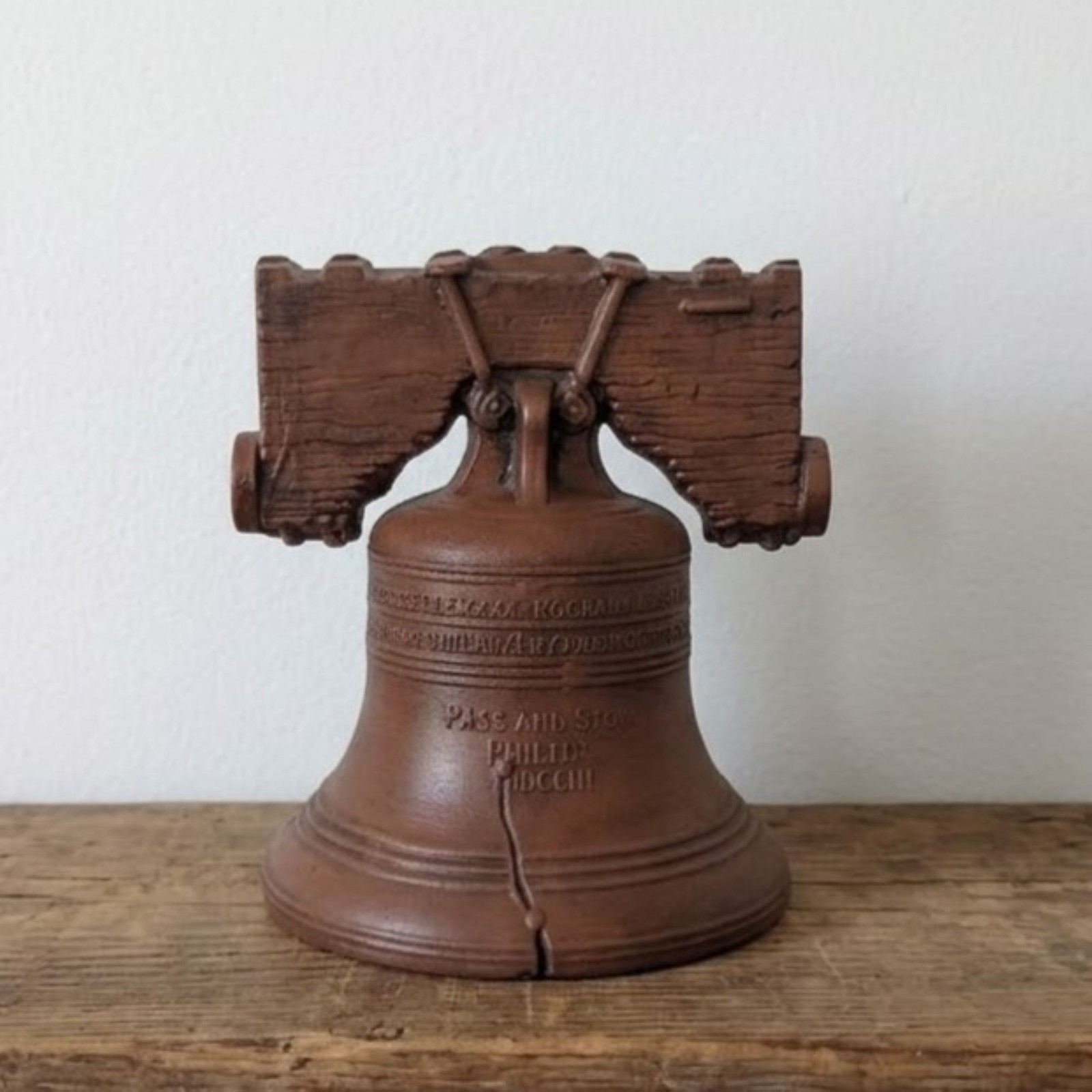 Vintage Liberty Bell Ceramic Figurine Bicentennial Philadelphia Souvenir 1976