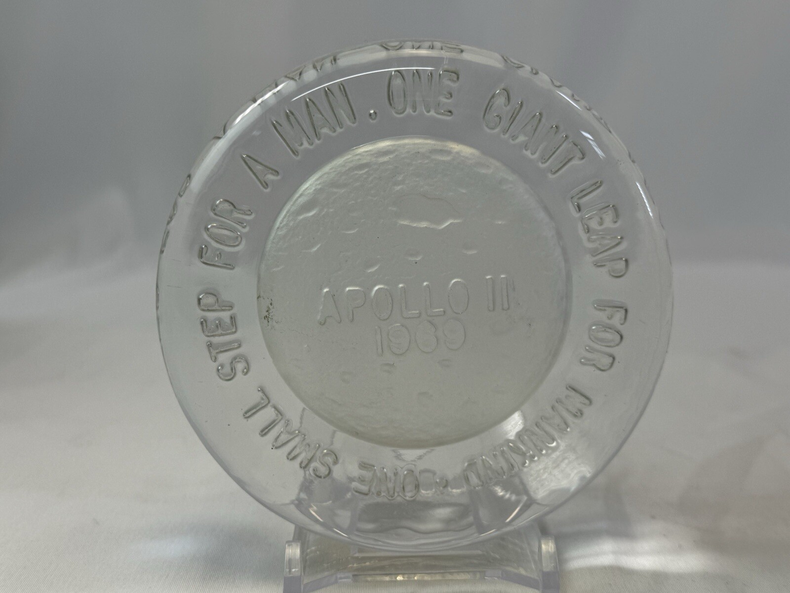 Apollo 11 1969 Moon Landing Paperweight Vintage 4″ Fenton Glass Collectible