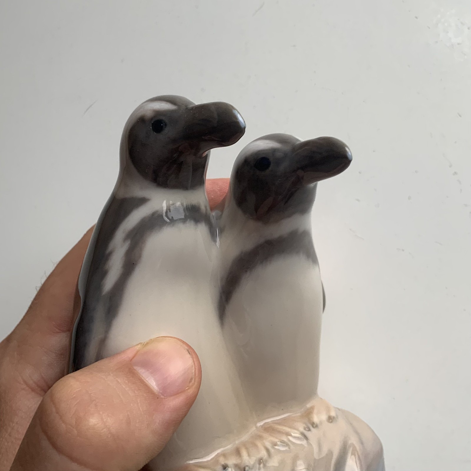 RARE Royal Copenhagen Pair of Penguins on Ice Figurine 3118 Excellent 1stQ 1939