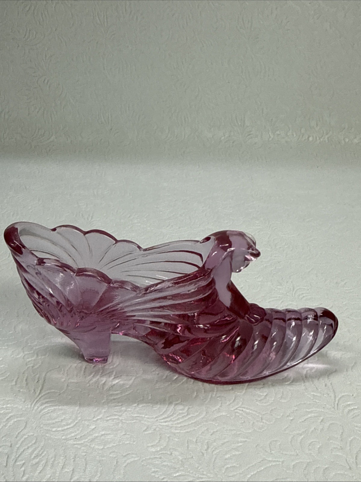 Fenton Rose Pink Art Glass Cat Head Slipper, 5”, signed with oval Fenton mark