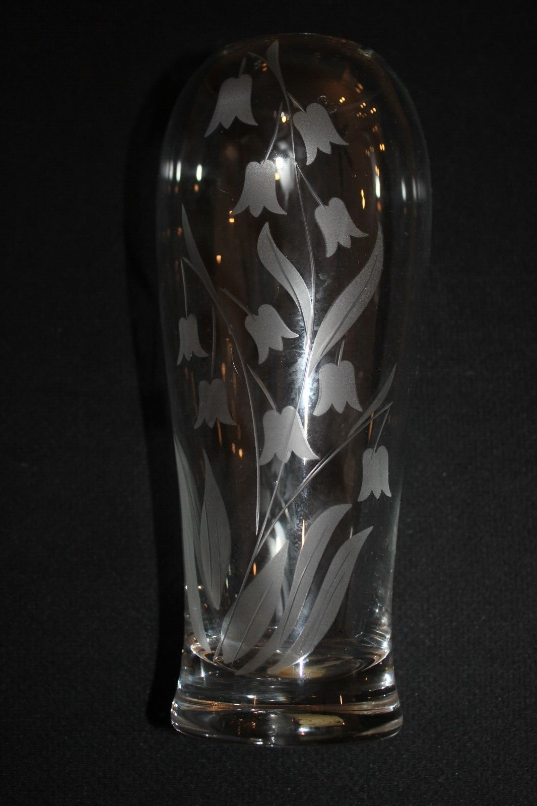 Vintage Lily of The Valley CuRvY Vase! Portugal Glass Crystal Etched 7 3/8″ Tall