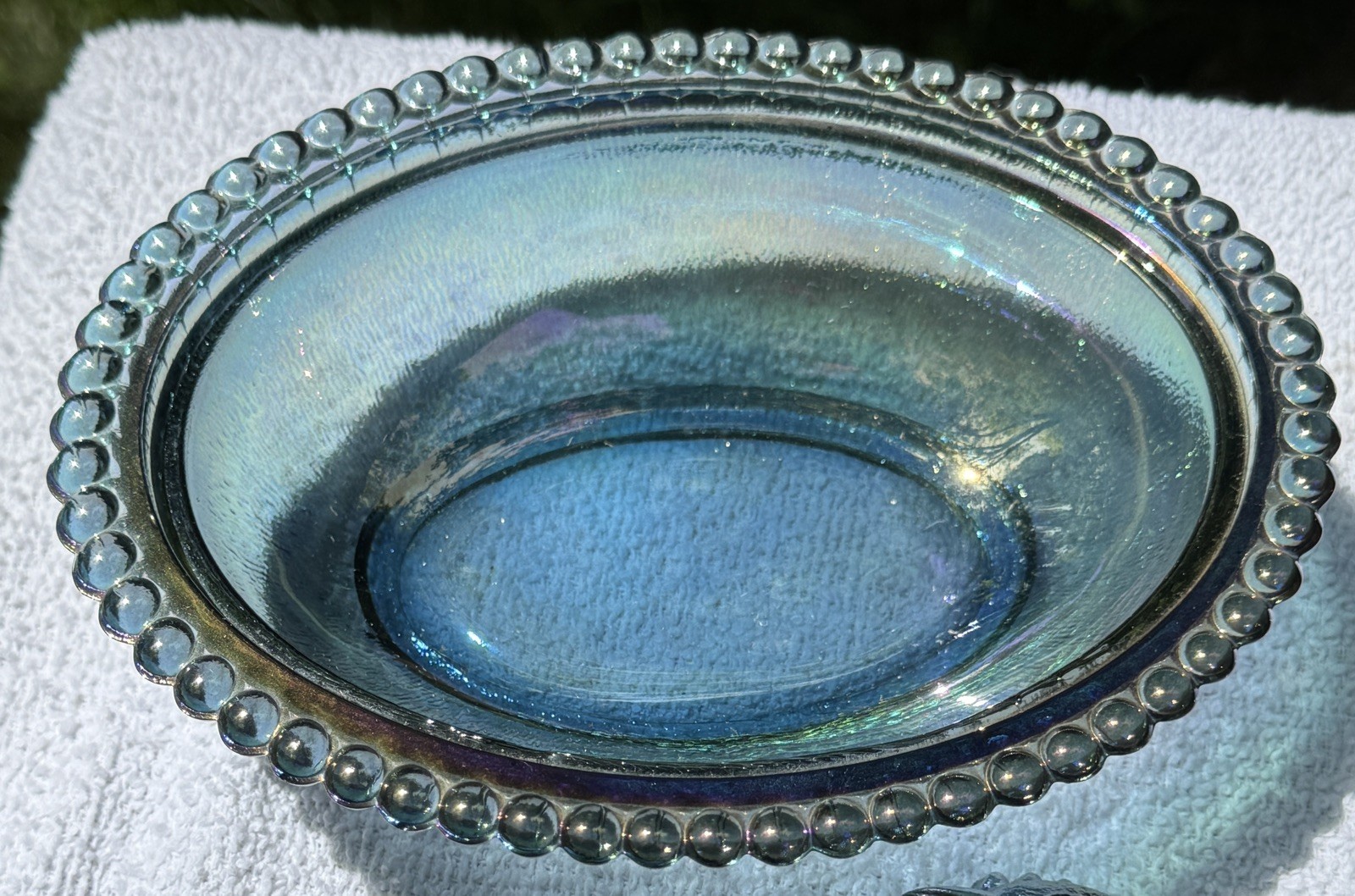 Indiana Glass Iridescent Blue Carnival Hen On a Nest Candy Dish 7″ Vintage