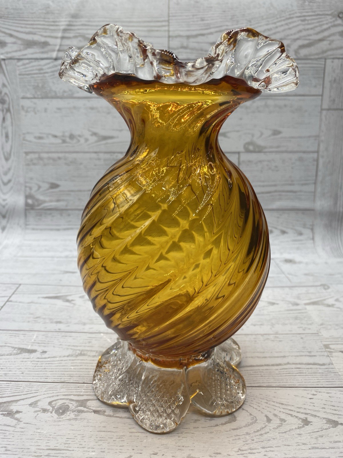 Chalet Heritage LXXI Bullicante Amber Glass Swirl 8” Vase Ruffled Rim HTF