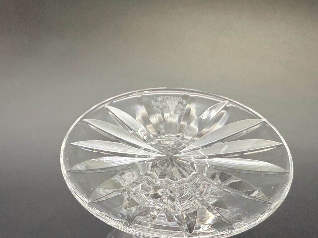 Signed Made in Edinburgh Scotland 7″ Cut Glass Crystal Footed Flower Vase EXC