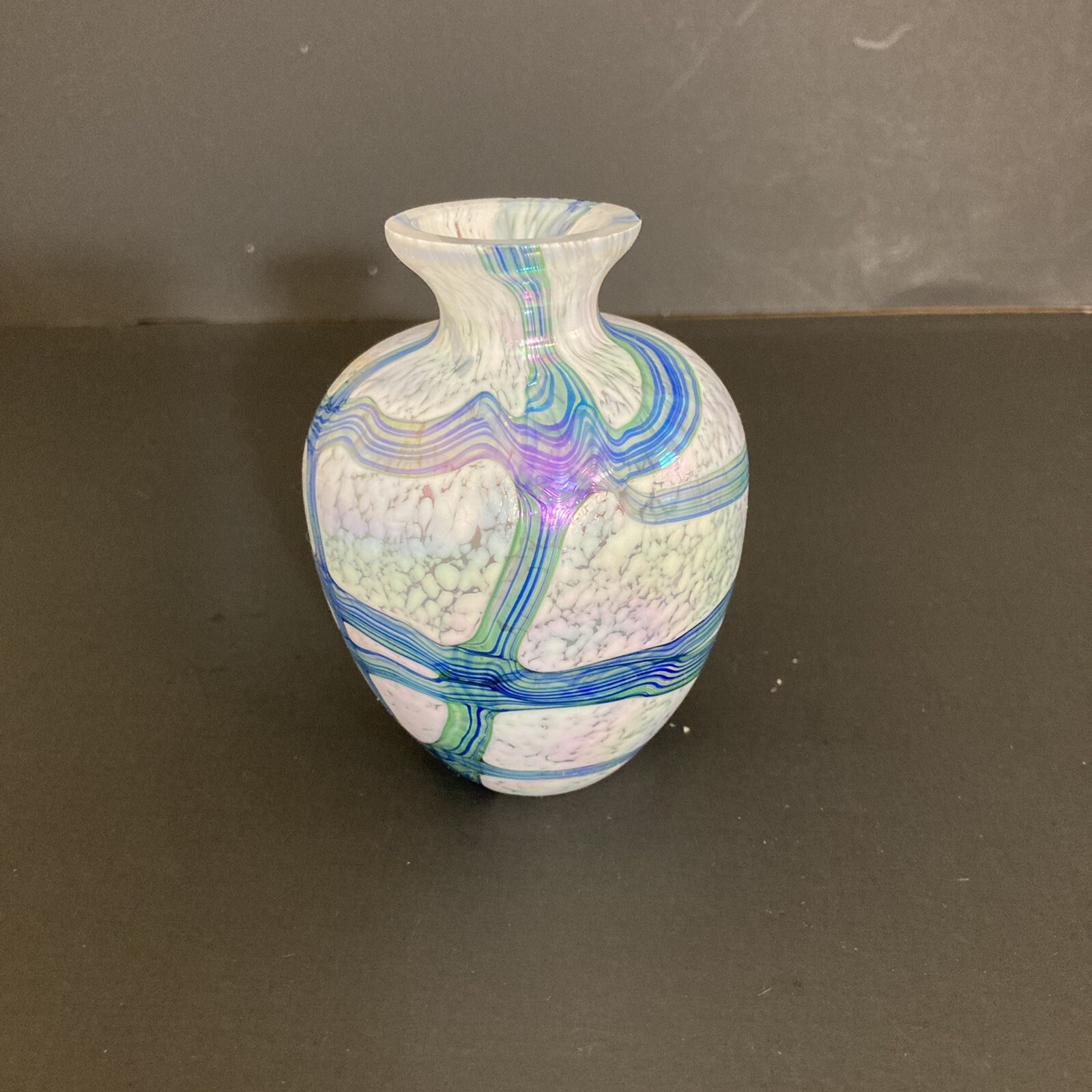 Vtg Irice Import Glass Bud Vase Made In Taiwan Blue Green Iridescent 3.75”