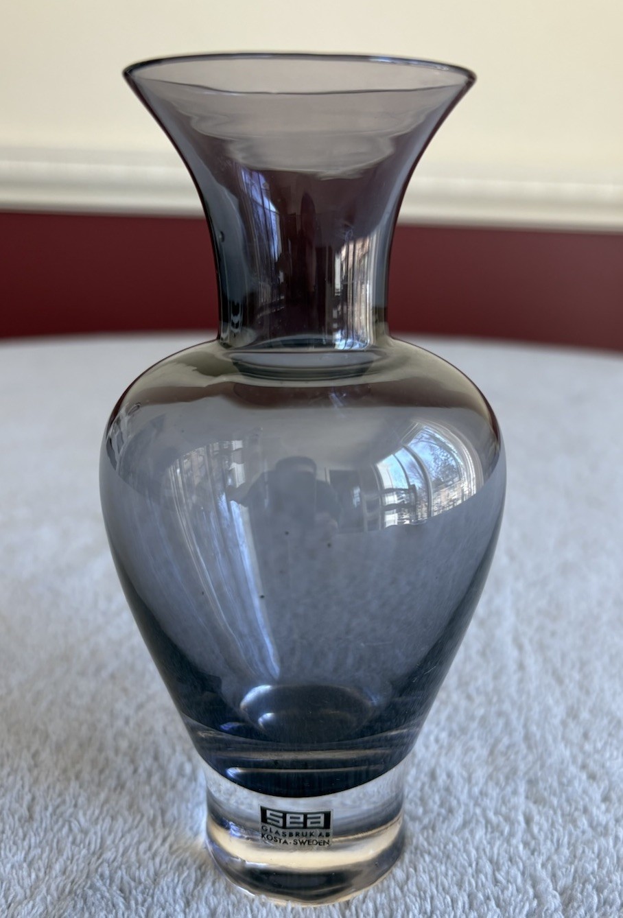 Sea Glasbruk Kosta Sweden Amethyst Gray Purple Clear Blown Art Glass 6″ Bud Vase