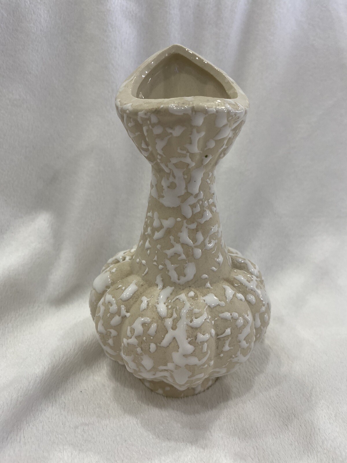 Vintage Art Pottery Splattered Textured Vase 6 1/2 Inches Tall