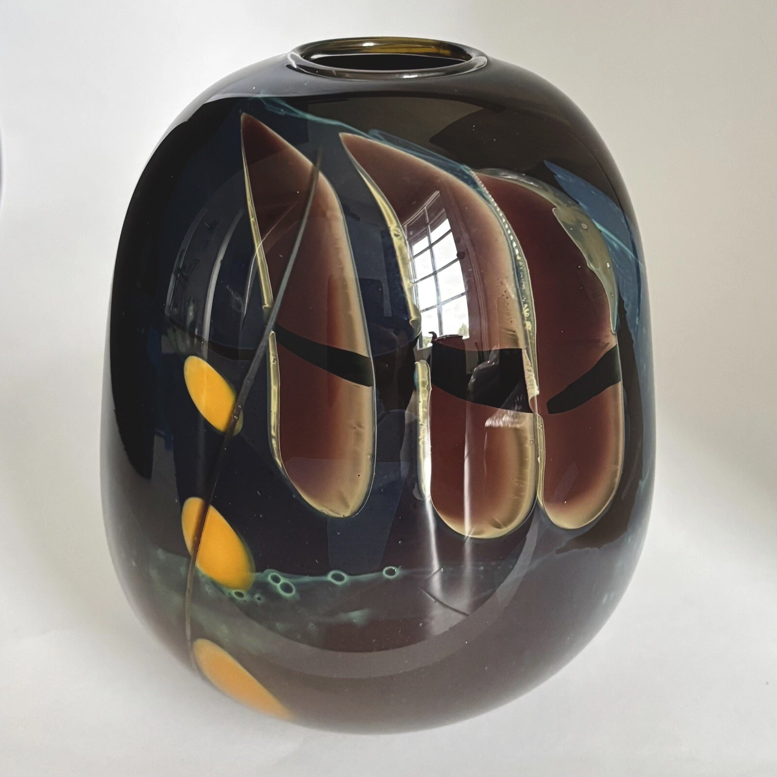 Ione Thorkelsson Art Glass Vase 7.5” Tall Abstract Iridescent Hand Blown Canada
