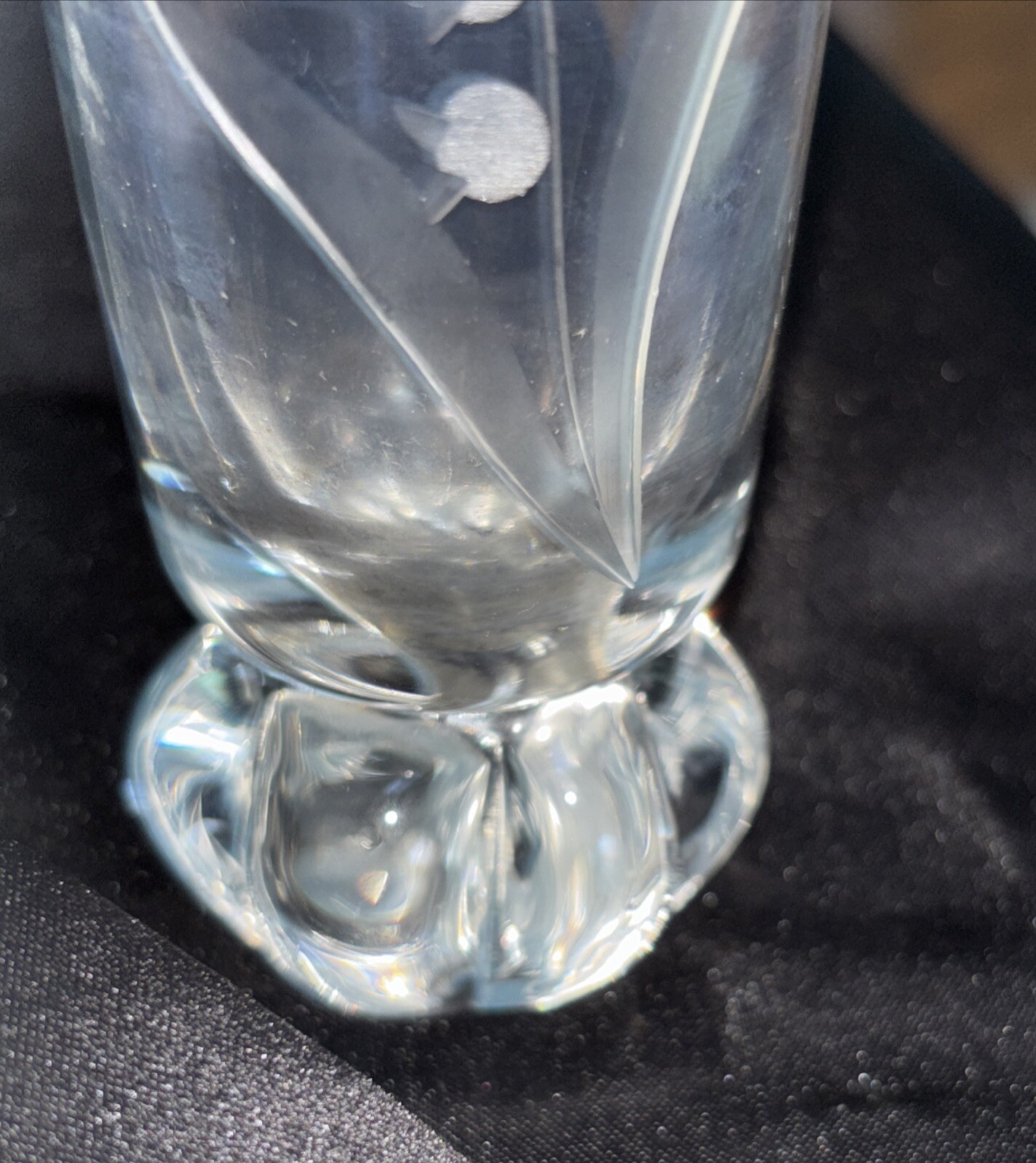 Vintage Smalandshyttan Sweden Etched Art Glass Lilly Of The Valley Vase
