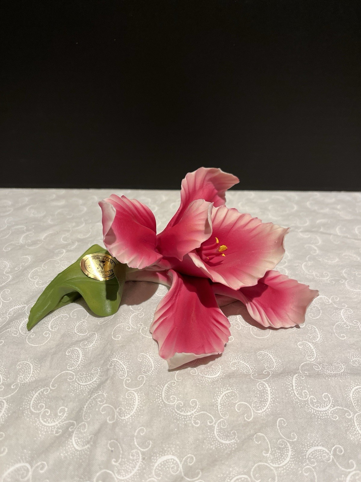 Capodimonte Pink Porcelain Orchid Hand Painted Made In Italy Paper Tag