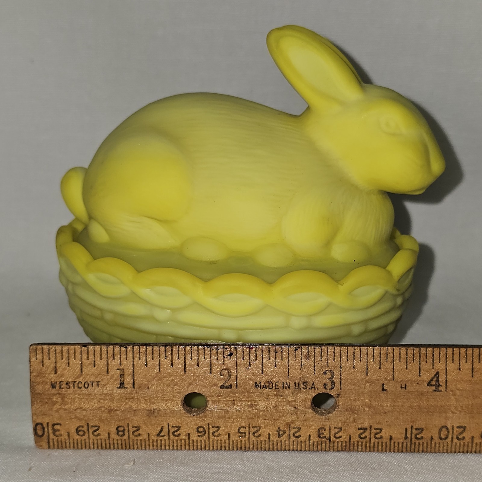 Mosser Glass Dandelion SATIN Bunny on Nest/Basket – GLOWS. BS