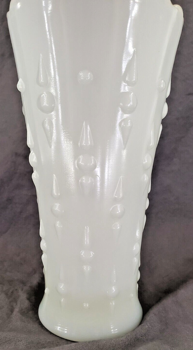 2 Vintage Ankor Hocking Hoosier Glass Vases #4095 Milk Thorn & Thistle