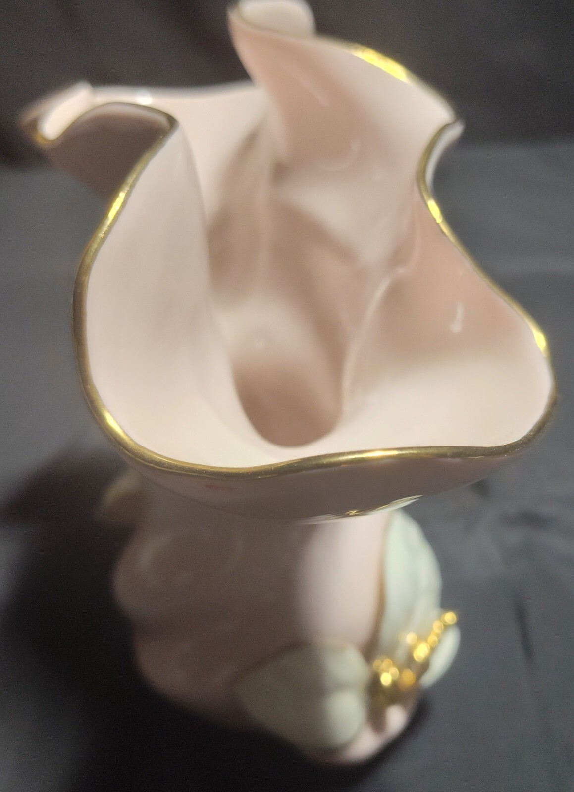 Newell Studios Ceramic MCM Pottery Vase Pink with White Leaves Gold Trim