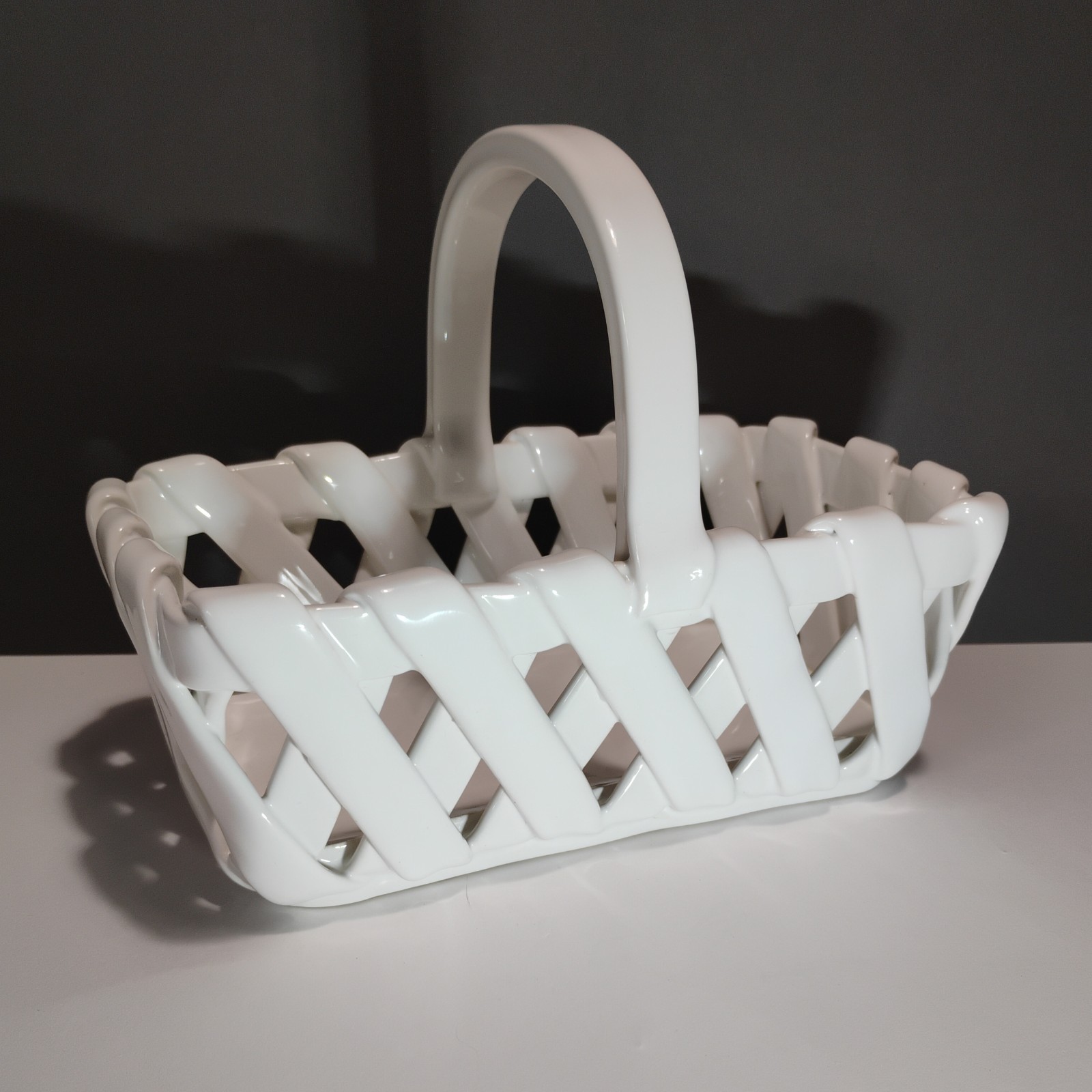 Dept. 56 Bread Fruit Flower Basket Server Woven White Ceramic Made in Italy