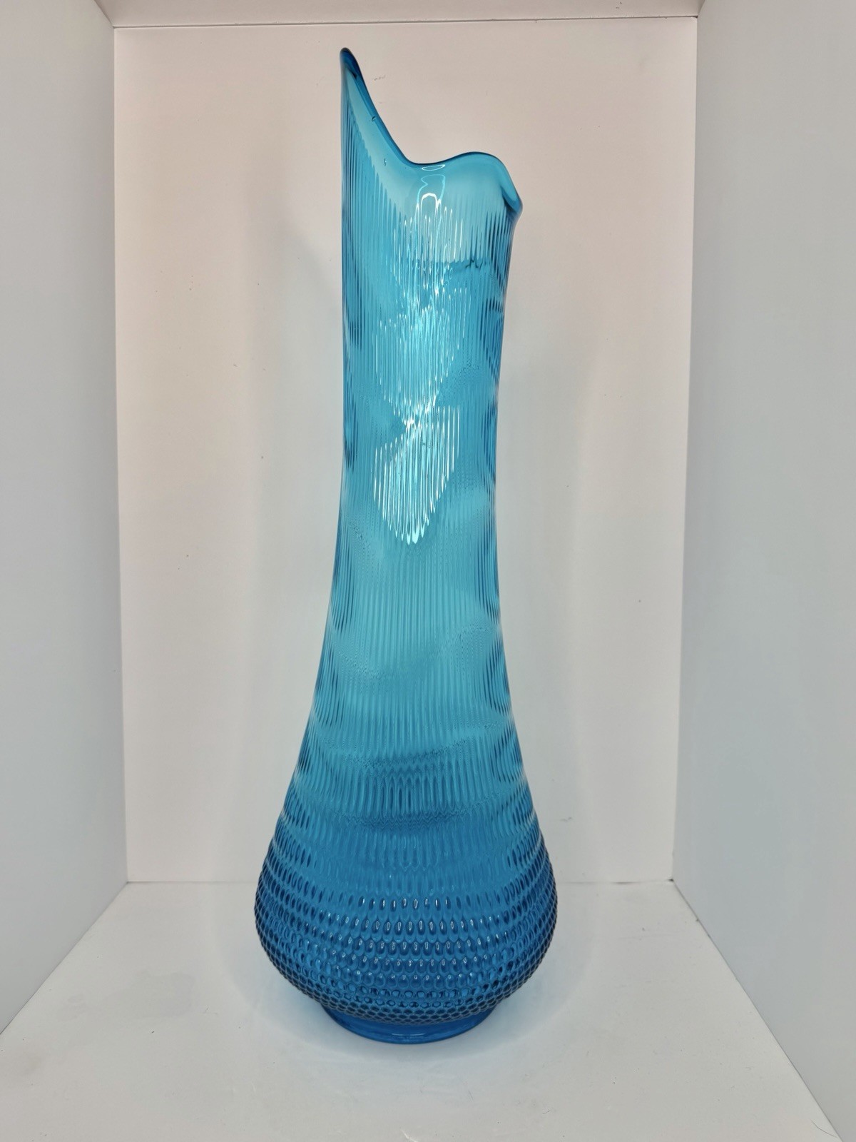 HTF Vintage MCM LE Smith Squatty Fat Nubby Swung Vase In Colonial Blue 25.25”