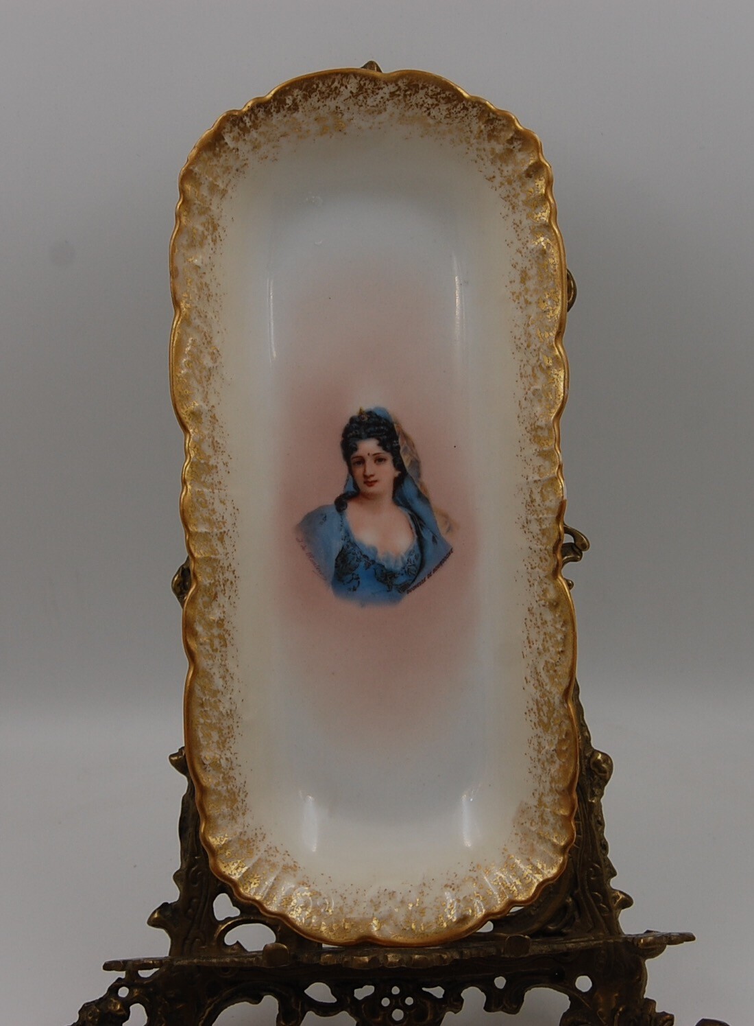 LIMOGES ANTIQUE HAND PAINTED PORTRAIT DISH ~ PLAQUE ~ VASE
